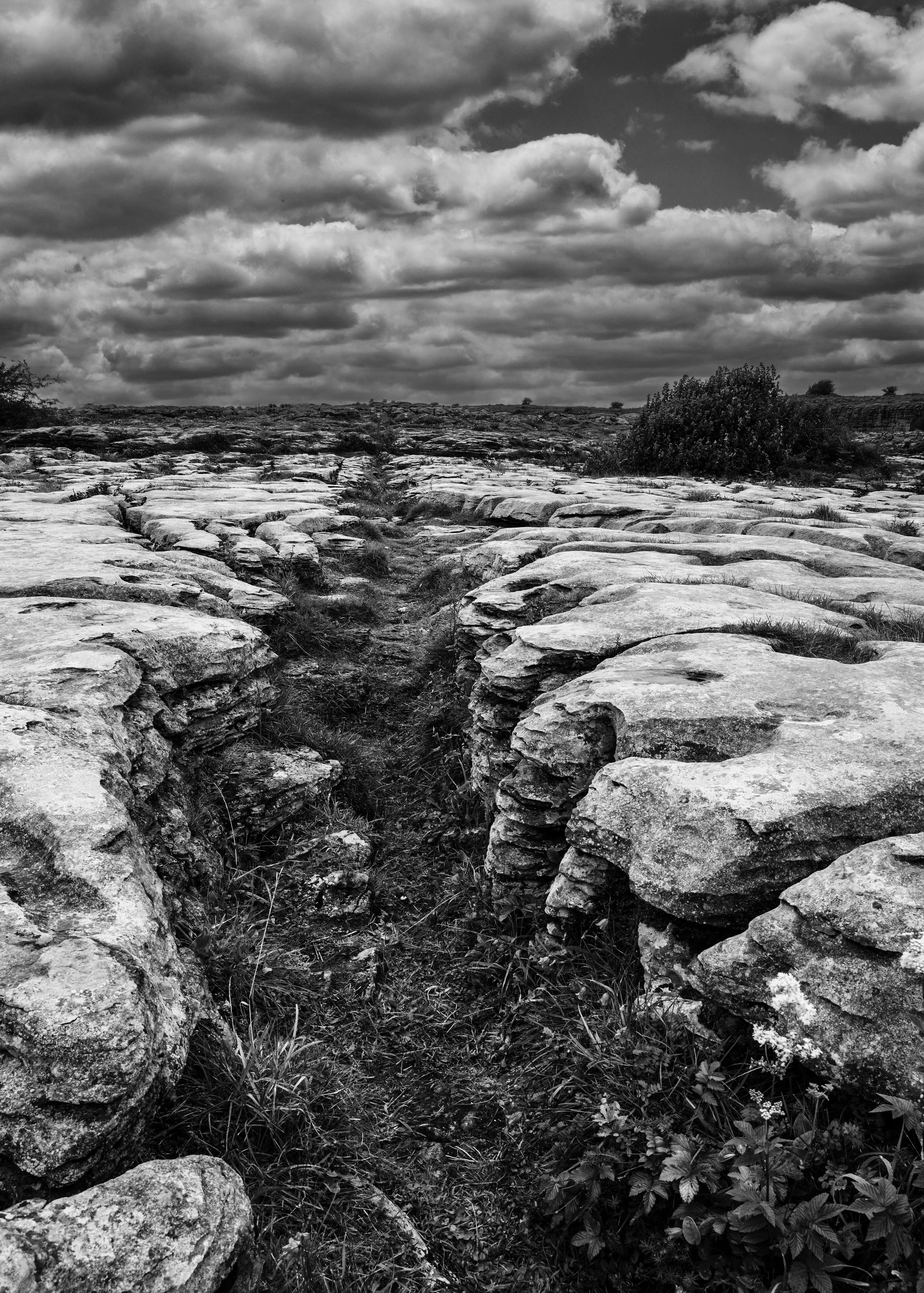 Poulnabrone (Ireland)
