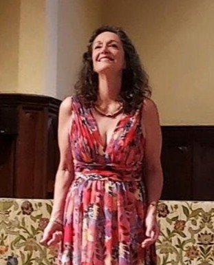 Mary DeMarco Lee, Soprano 