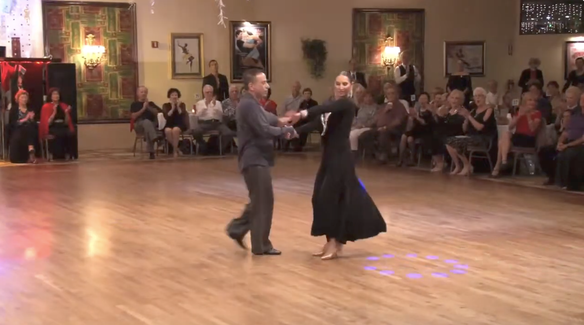 Vinny Munno & Olga Bogdanov — Spectacular American Viennese Waltz, Holiday Showcase 2013