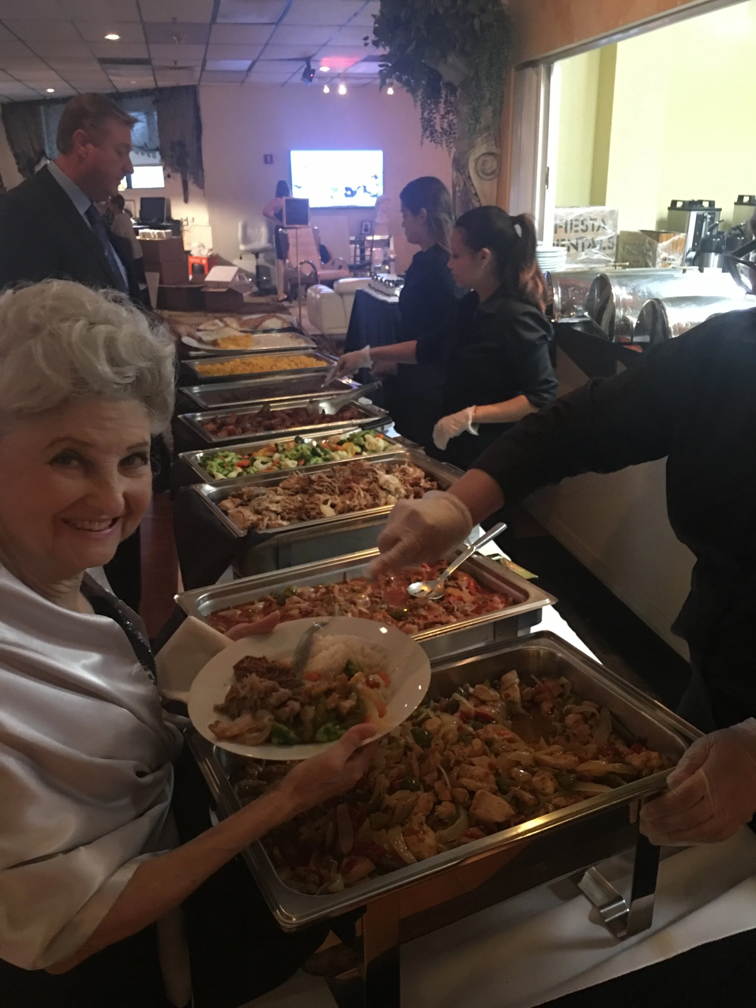 Buffet-Dinner-at-a-Wedding-held-at-Goldcoast-Ballroom-IMG_5933-2.JPG
