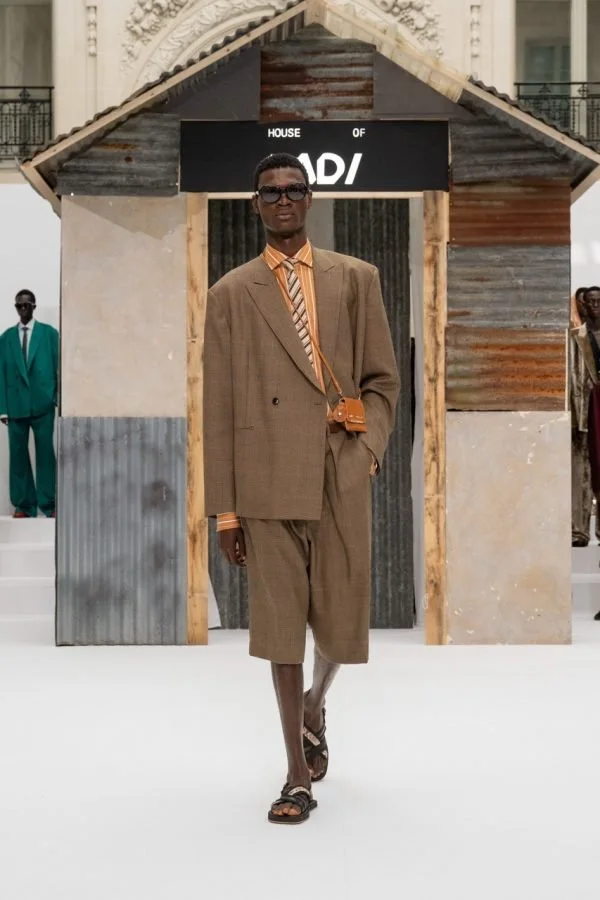 LAD-SS27-Look-08-Grande-rqihn9g1x25ogl7k0f2bmkddu21if20esxkrqdi3vs.jpeg