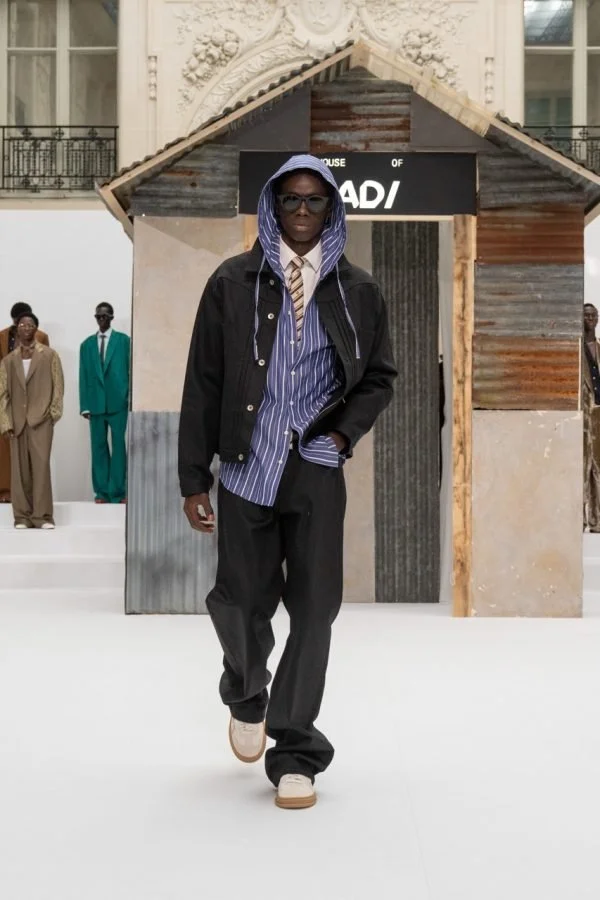 LAD-SS27-Look-14-Grande-rqihnmlskqnoz4ofvkr3lh1u5g8netgniqpkg8ylgo.jpeg