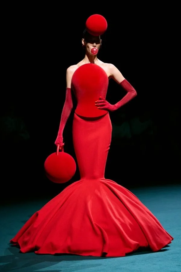Robert-Wun_fw26_runway_press_look_03-Grande-rqqha7r9bnb31q29cwjgg12a6dsnwzggt6wr4i3zmw.jpeg