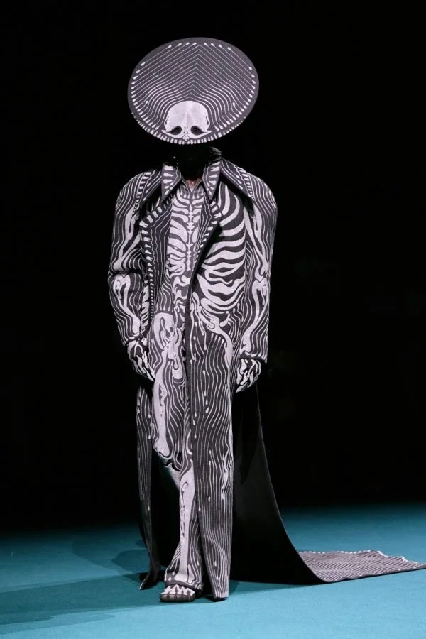 Robert-Wun_fw26_runway_press_look_16-Grande-rqqhb5lg5olenop3vb60xsivk95vm36sxue8egptew.jpeg