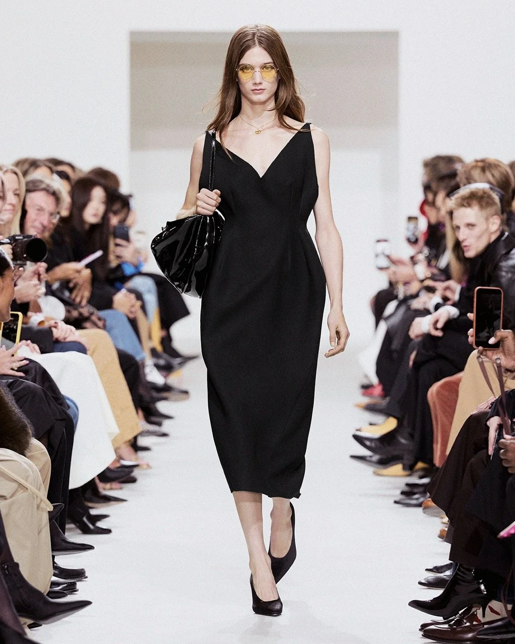 LOOK01 - Grande.jpeg