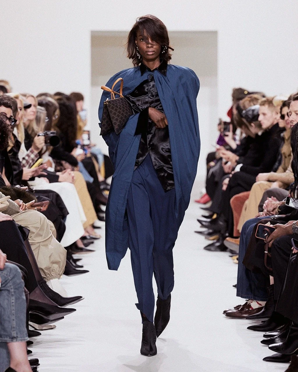 LOOK48 - Grande.jpeg