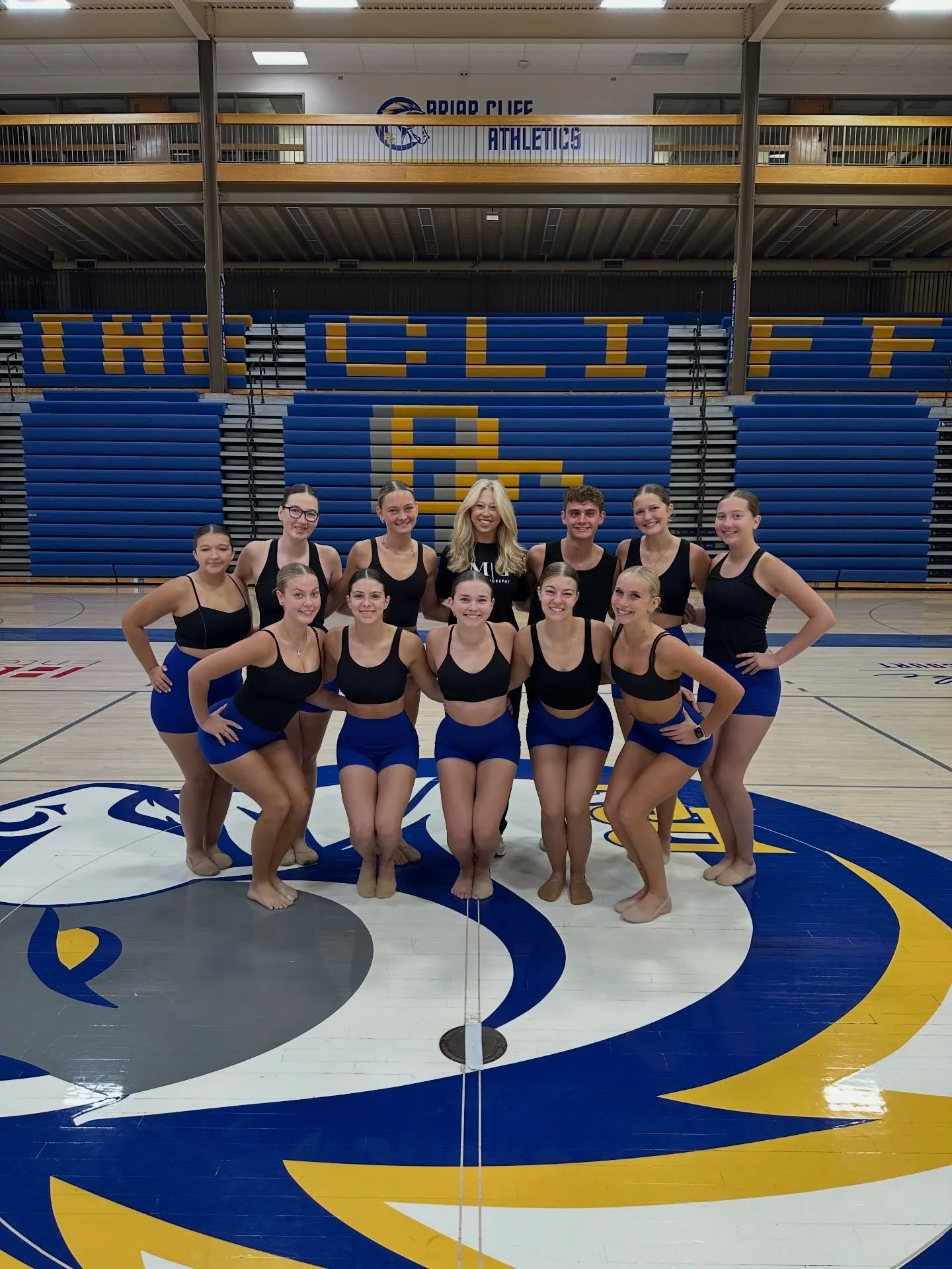 Choreographer @avabeall spent the weekend with @briarcliffdance setting their TEAM PERFORMANCE💙💛

Can&rsquo;t wait to see this group crush it this season🙌🏼