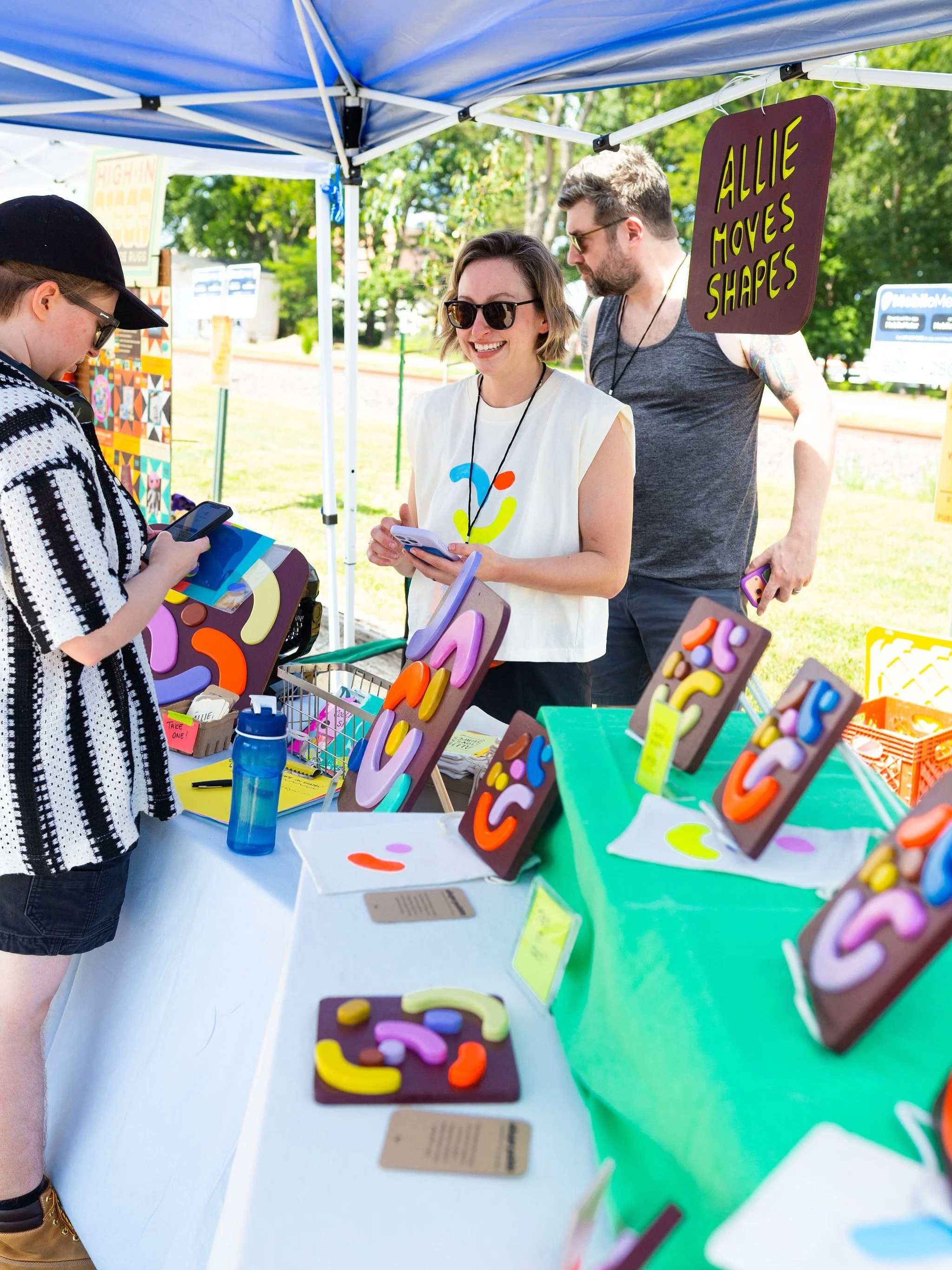 My first shape debut was such a success 🤗 thank you to everyone that stopped by to move shapes at @bazaarurbana this weekend! It was a joy sharing this part of my art practice with others and seeing what people created with these simple shapes of co