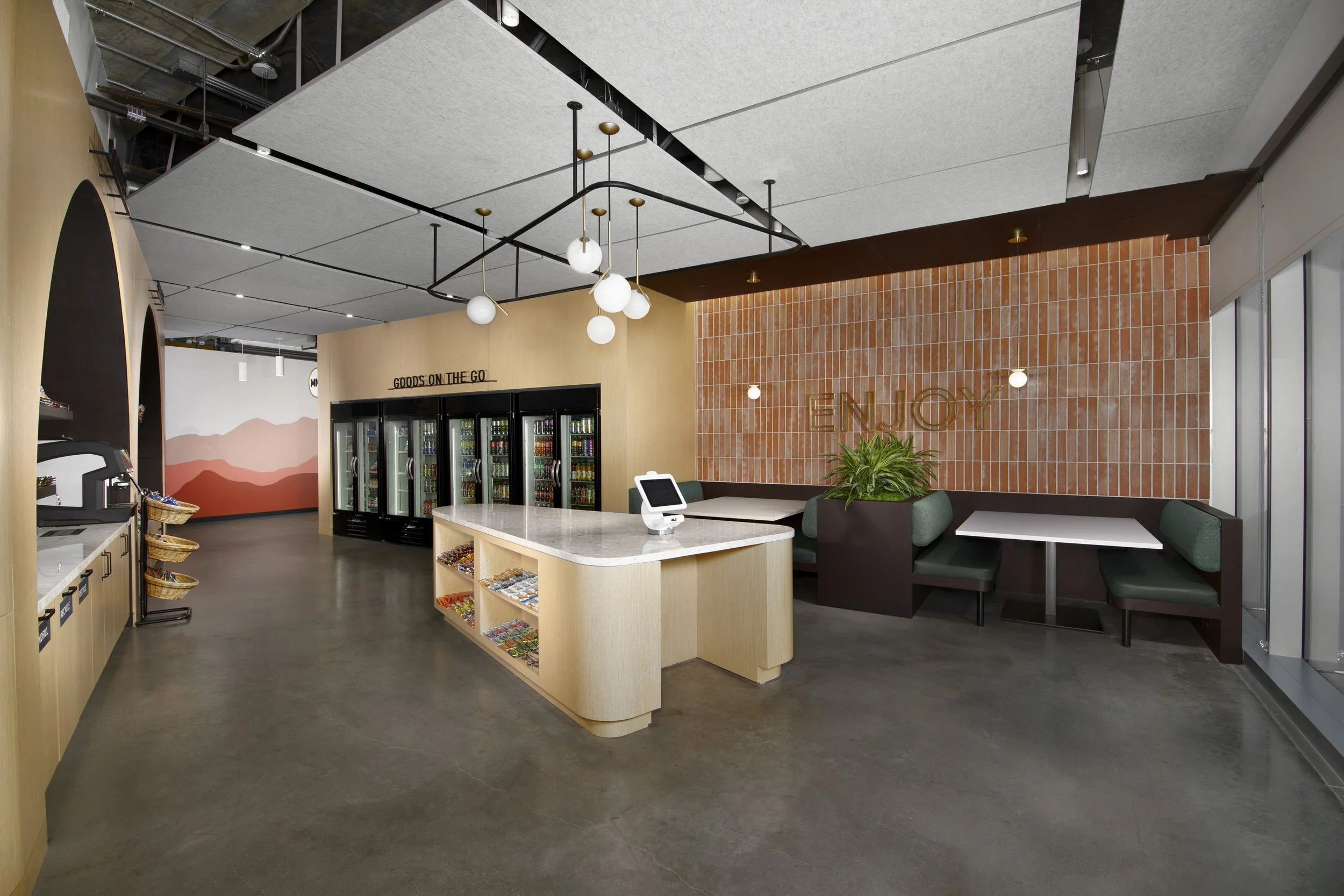 Wespac_Amazon_Market_8856-3300.jpg