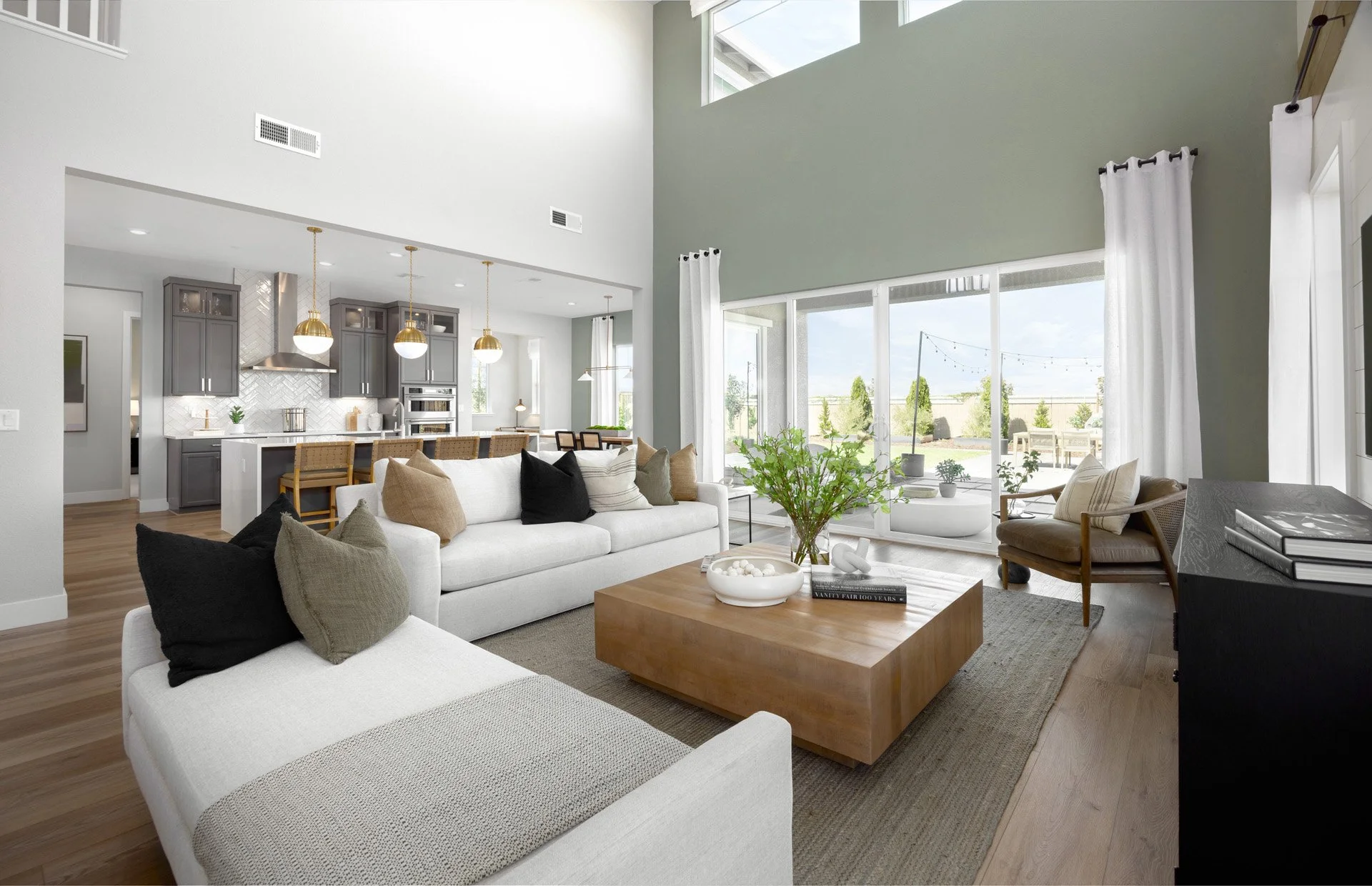 Pulte_FoxBorroKnolls_Plan4-Greatroom_1302b-1920x1240.jpg