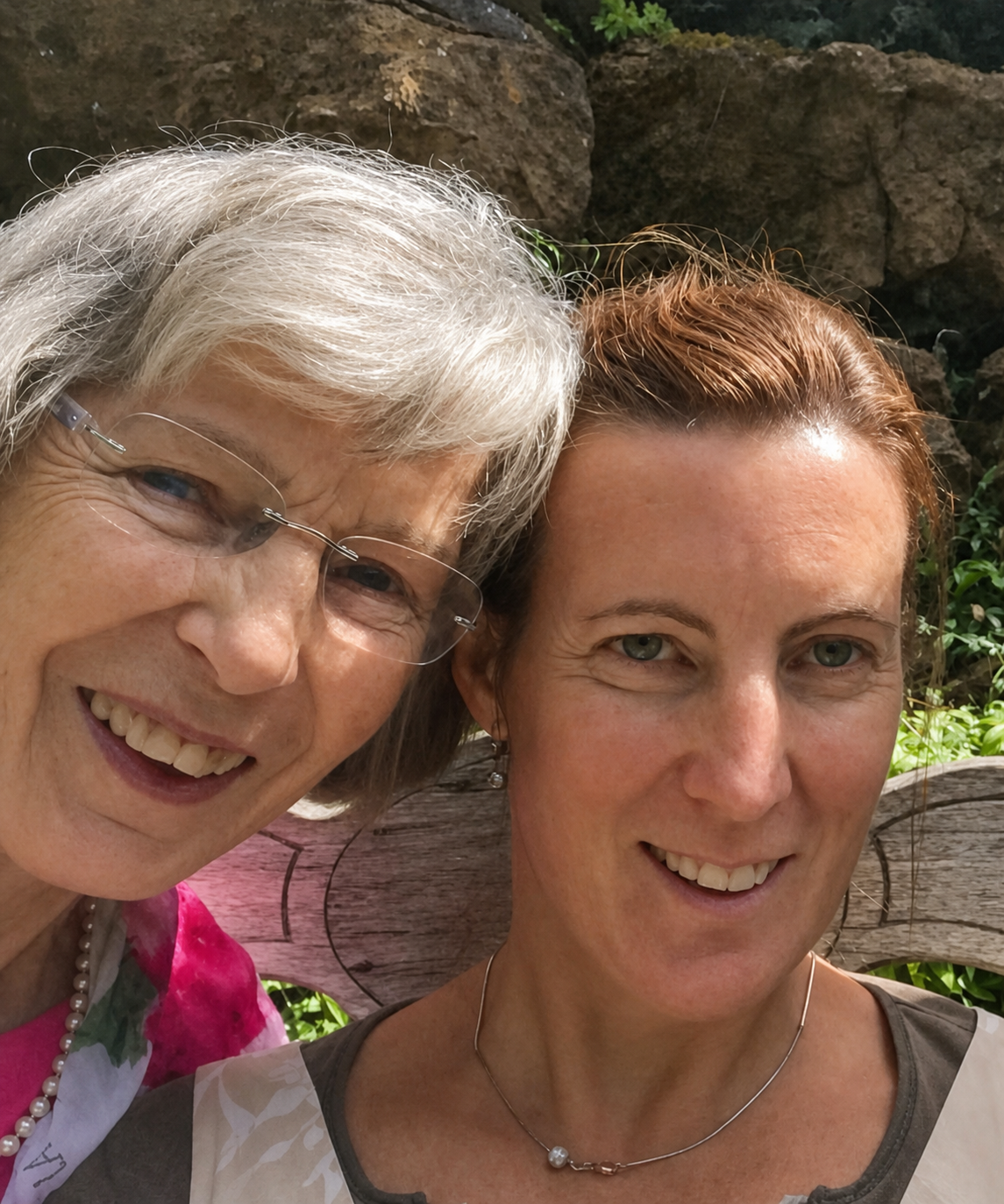 Dr. Irmela Vogel und ihre Tochter – Gründerinnen von Agelessia
