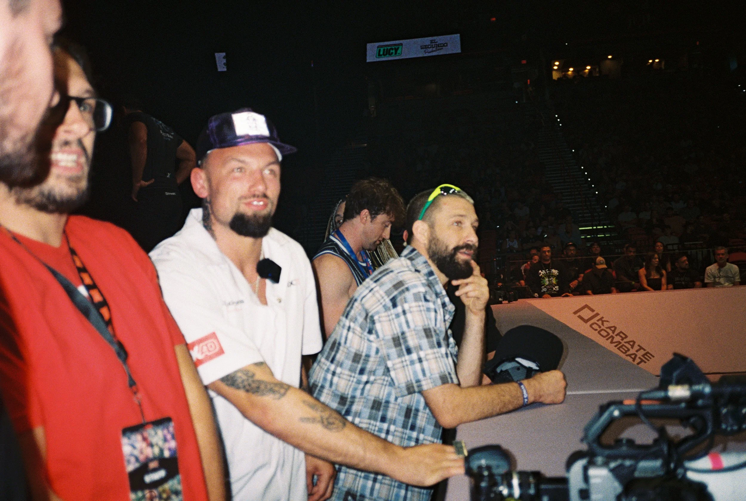 05.jpg