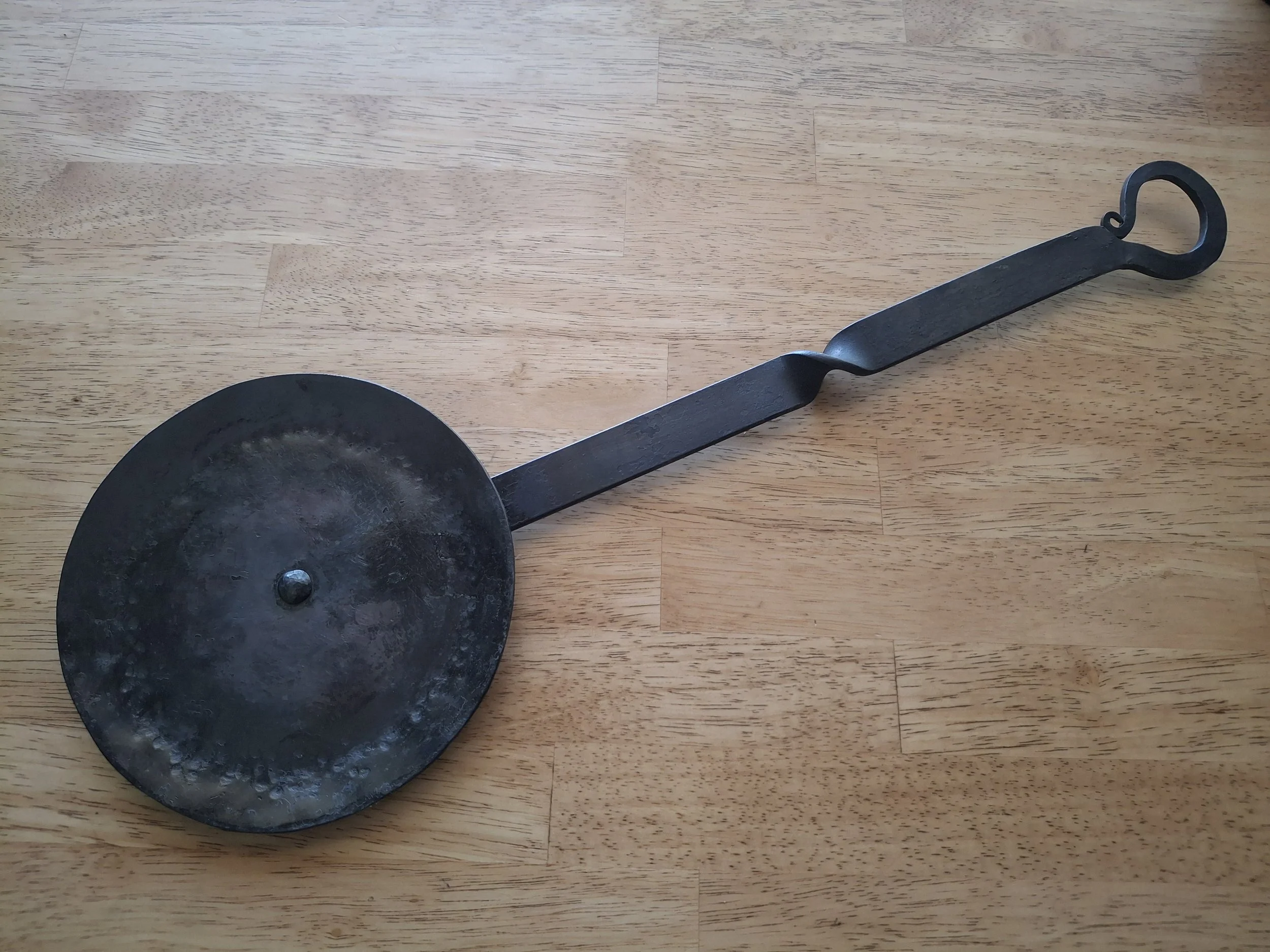 7" Pan with Long Handle