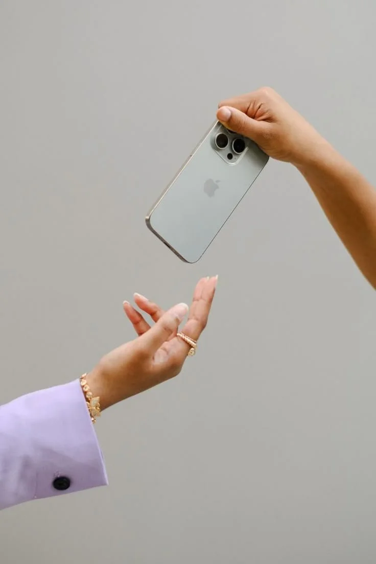 iphone.jpg