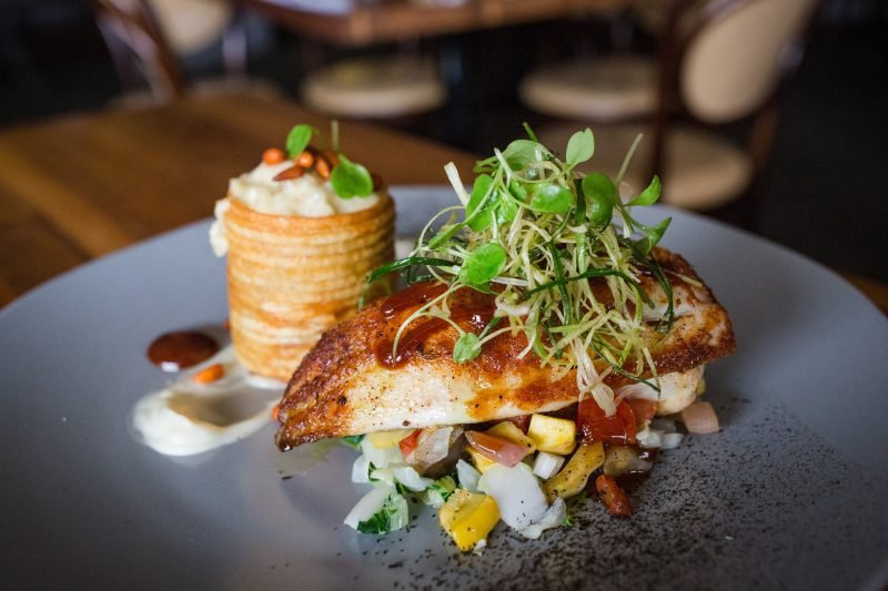 Oakley's Bistro