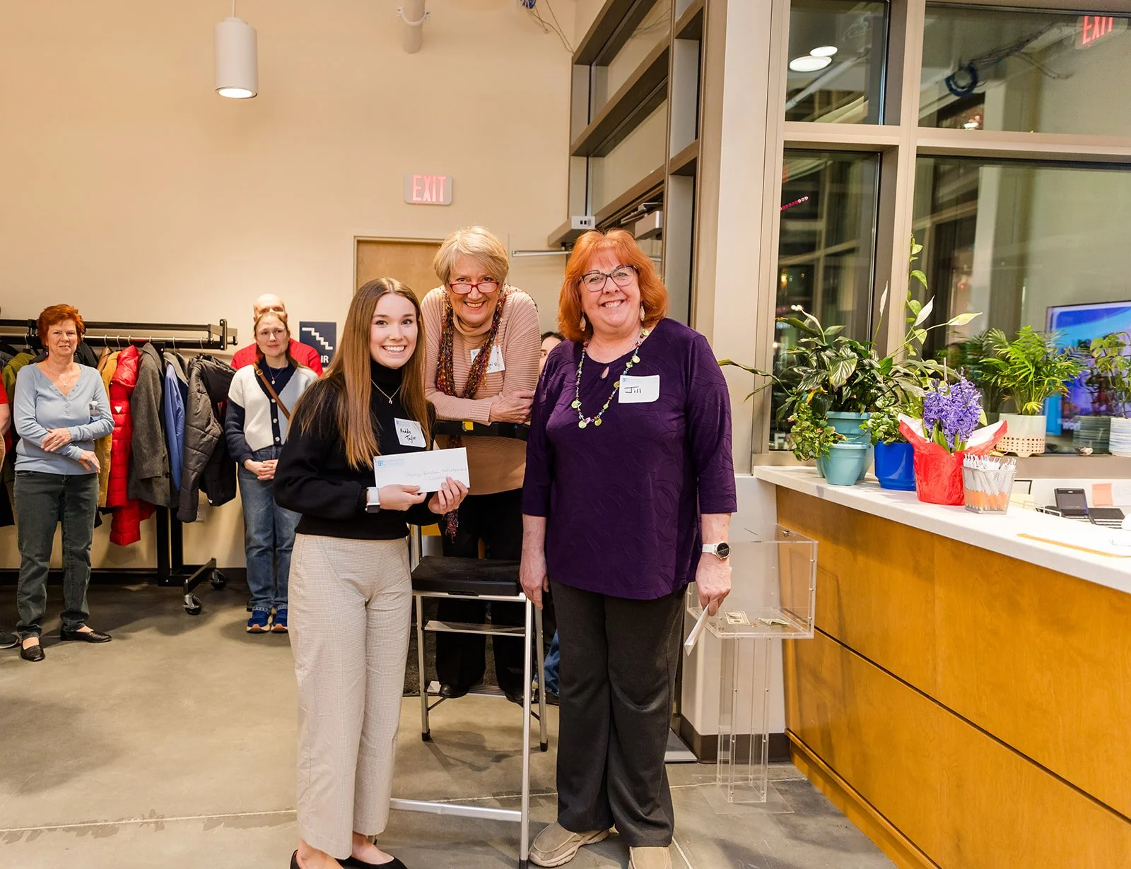  Madison Taylor, Mount St. Joseph University, winner of Jerry Bollen Award, with Jayne Utter, Summerfair’s managing director and Jill Conway, Summerfair’s board president. 