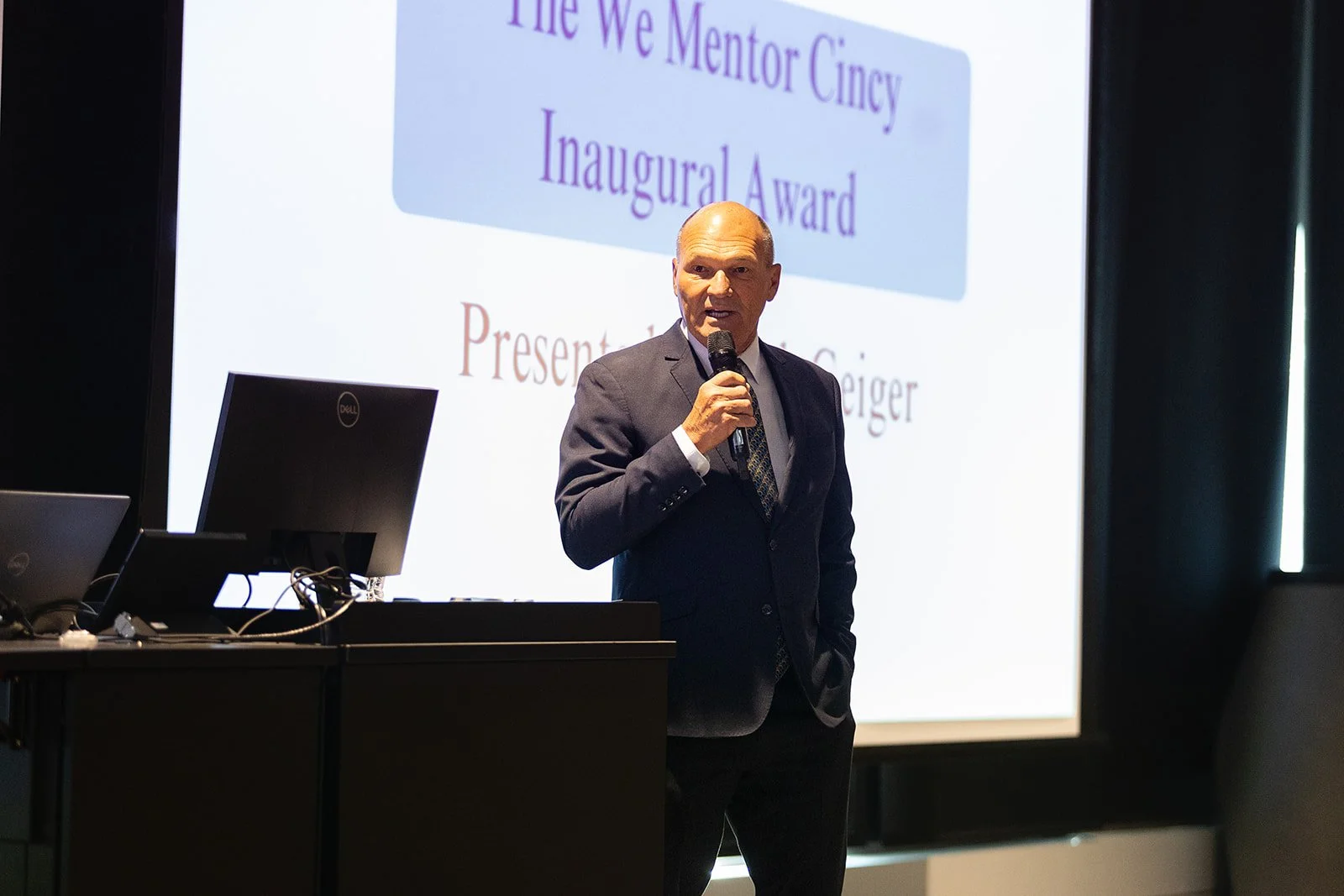 {We-Mentor-Cincy}_{CYC}_0091.jpg