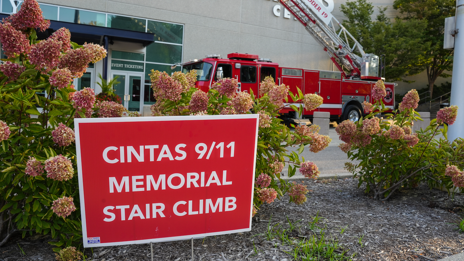 25_CintasStairClimb_7.png