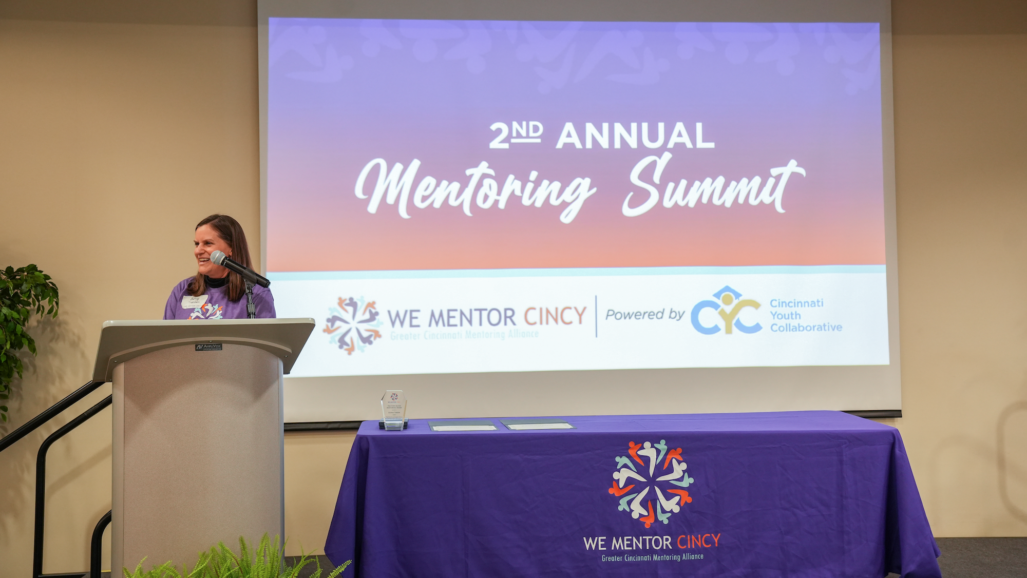 26WeMentorCincy_76.png