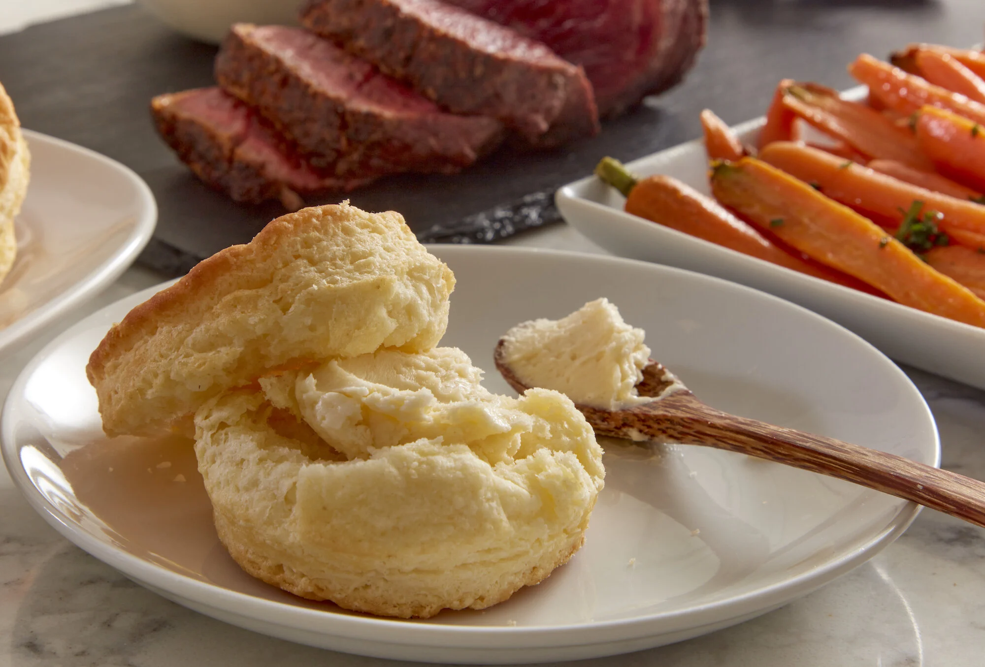 Derby_Day_Biscuit_1.jpg
