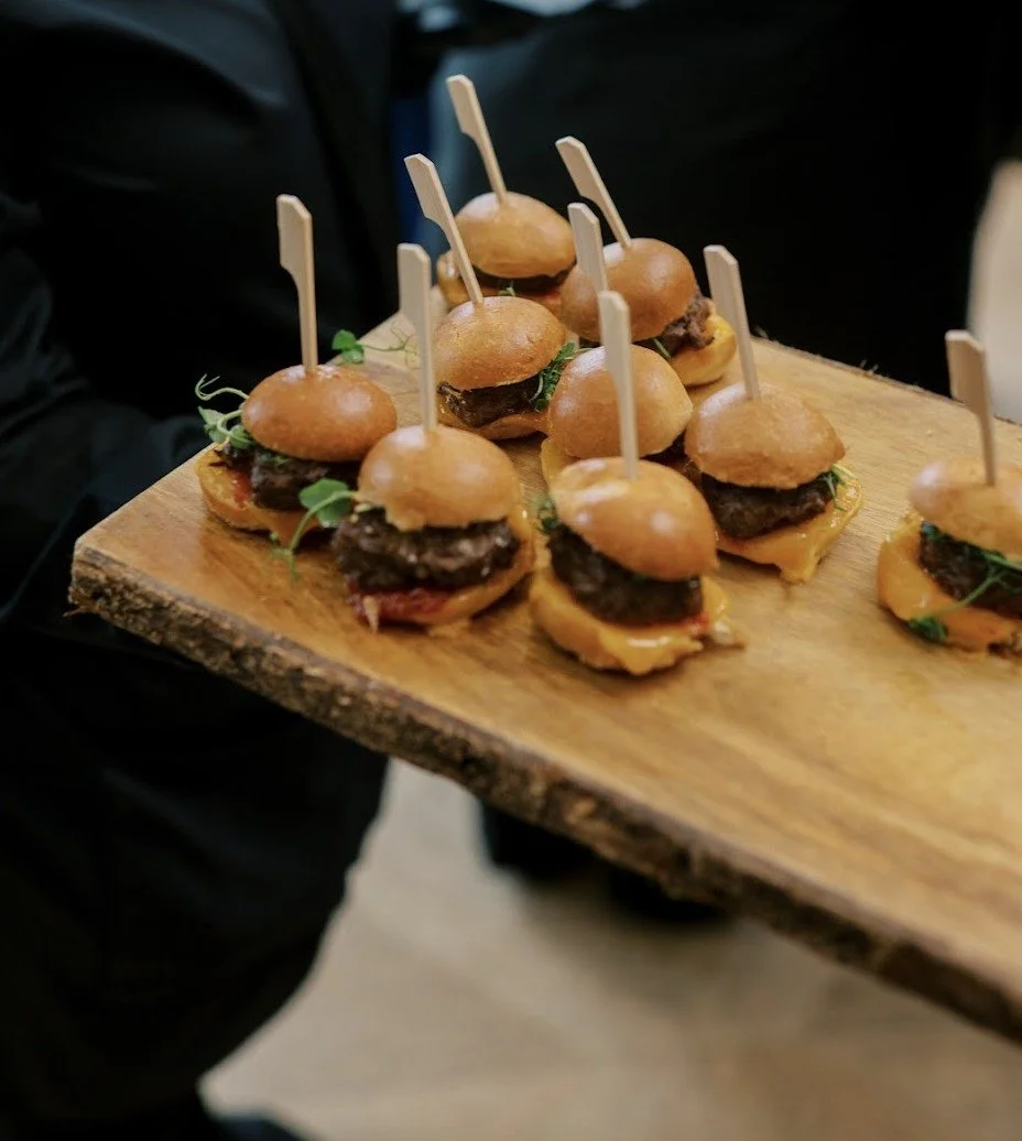 carnegie burger.jpg