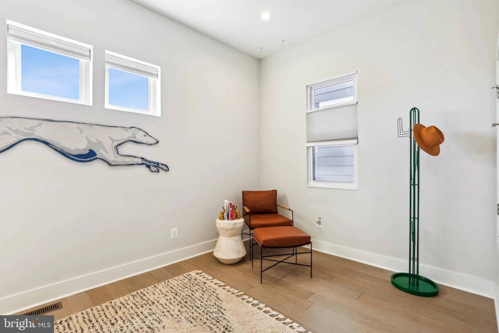 21-3912-8th-st-nw-ph2.jpg