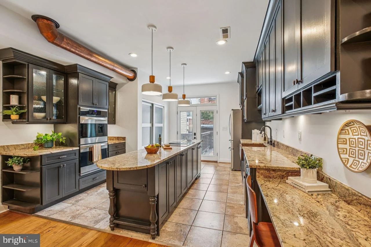1124 G STREET NE WASHINGTON, DC 20002