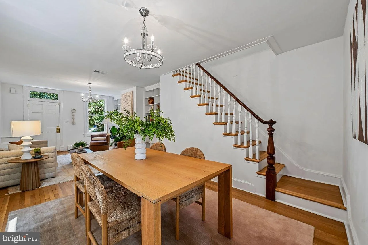 19-514-13th-st-se.jpg