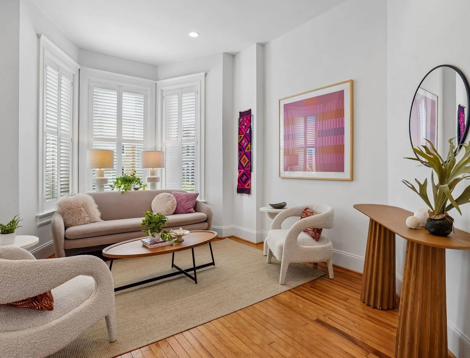 02-living-room.jpg