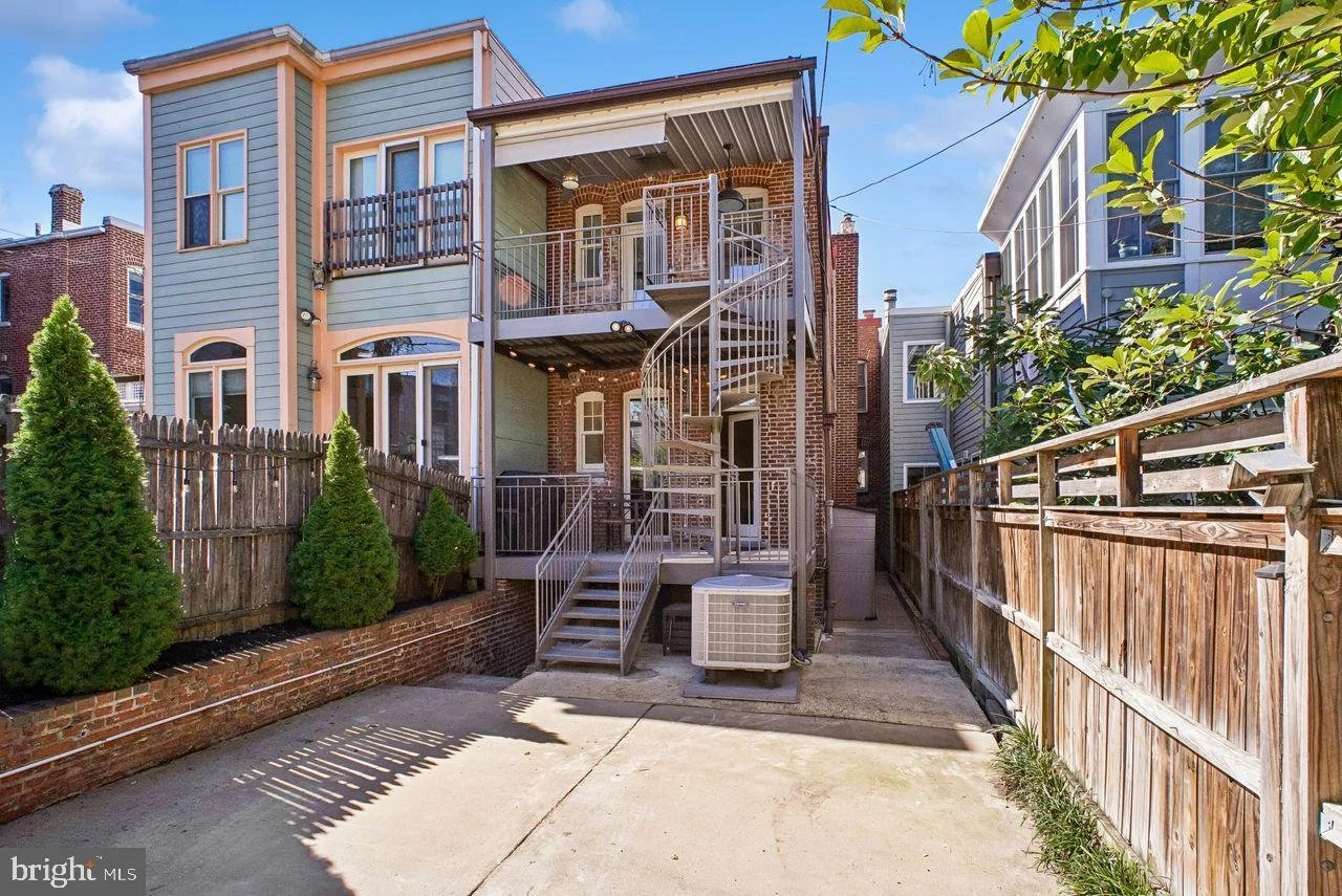 34-511-7th-st-ne.jpg