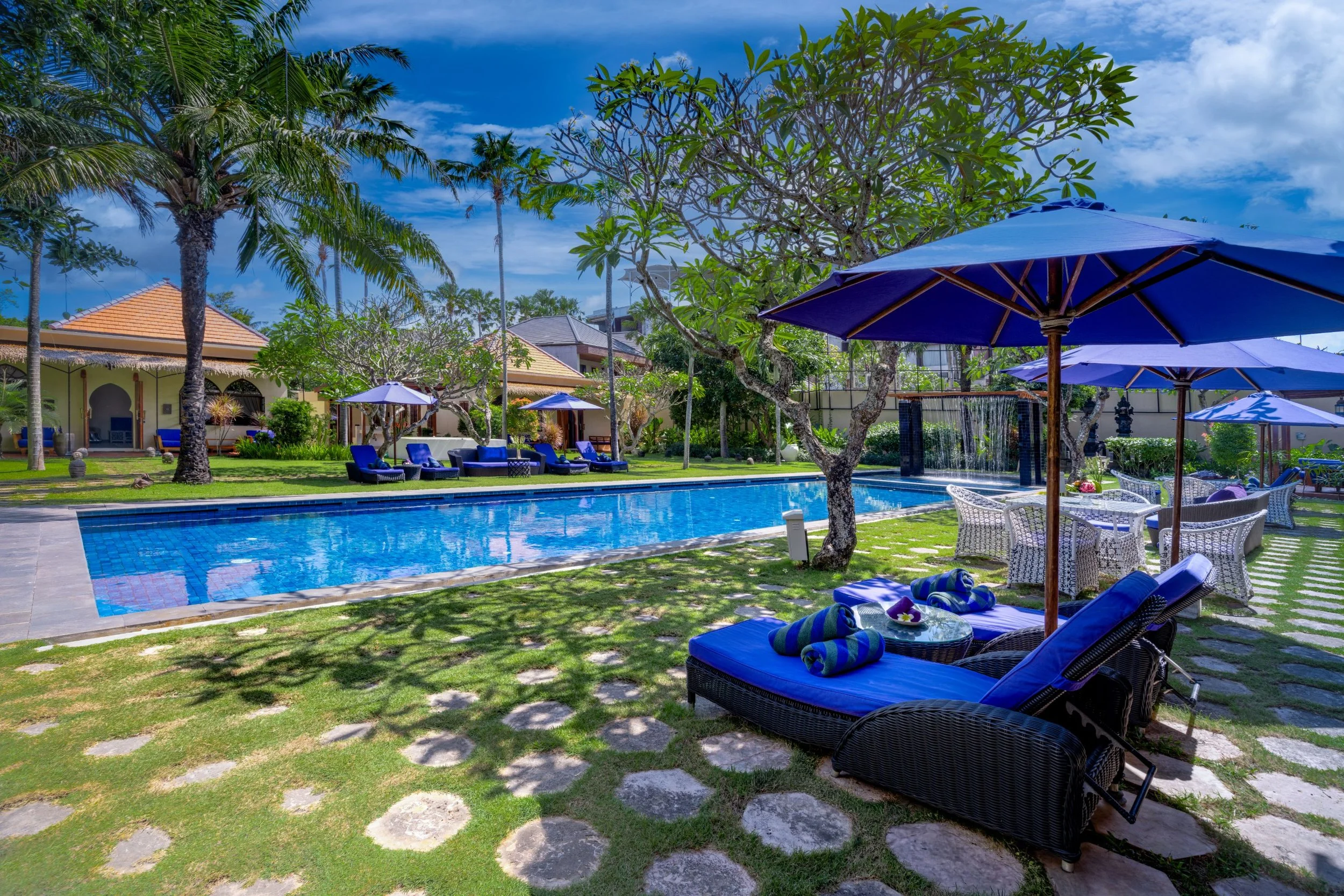 SayangD'Amour_Bali_02_Pool.jpg