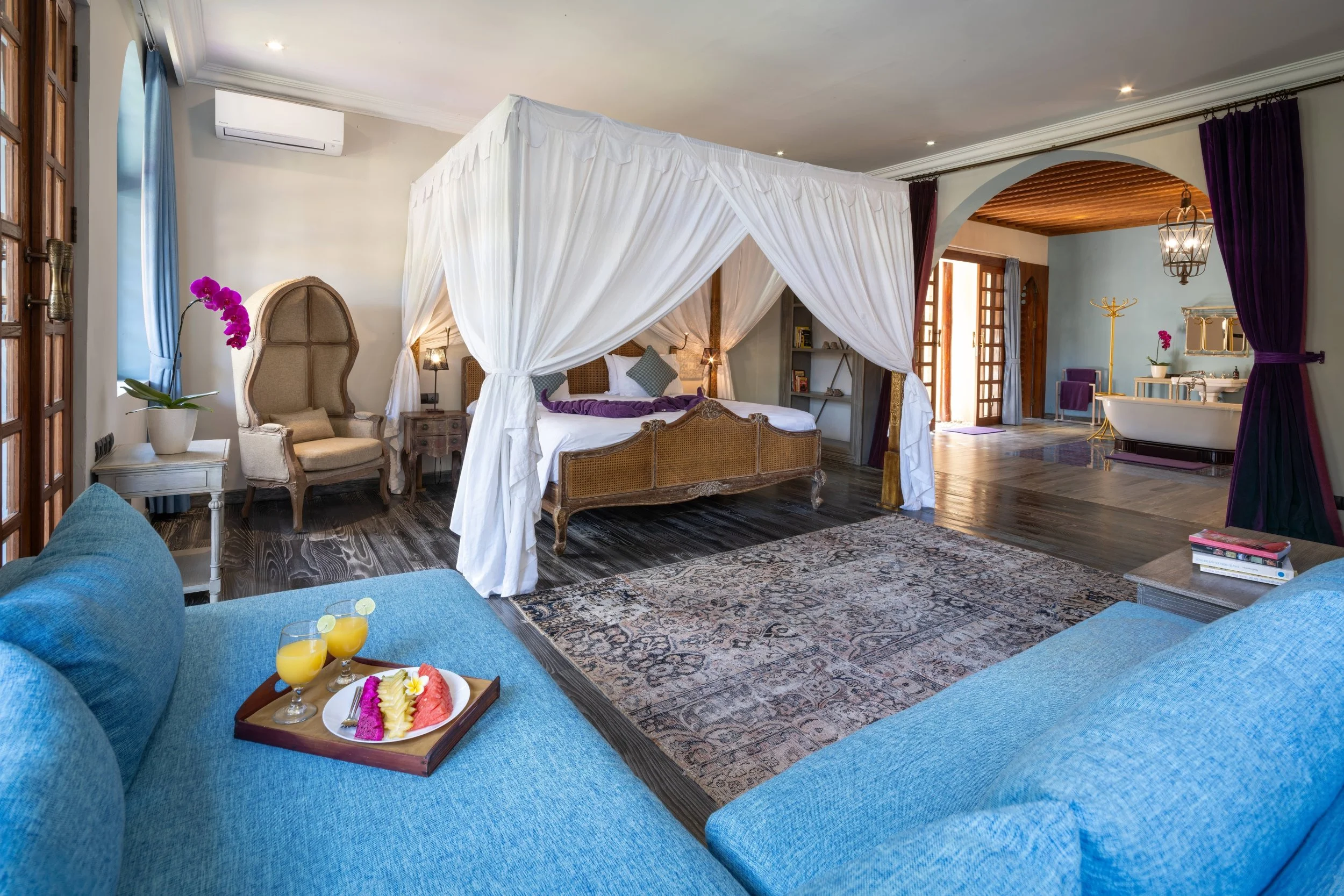 Sayang d' Amour Master Bedroom -