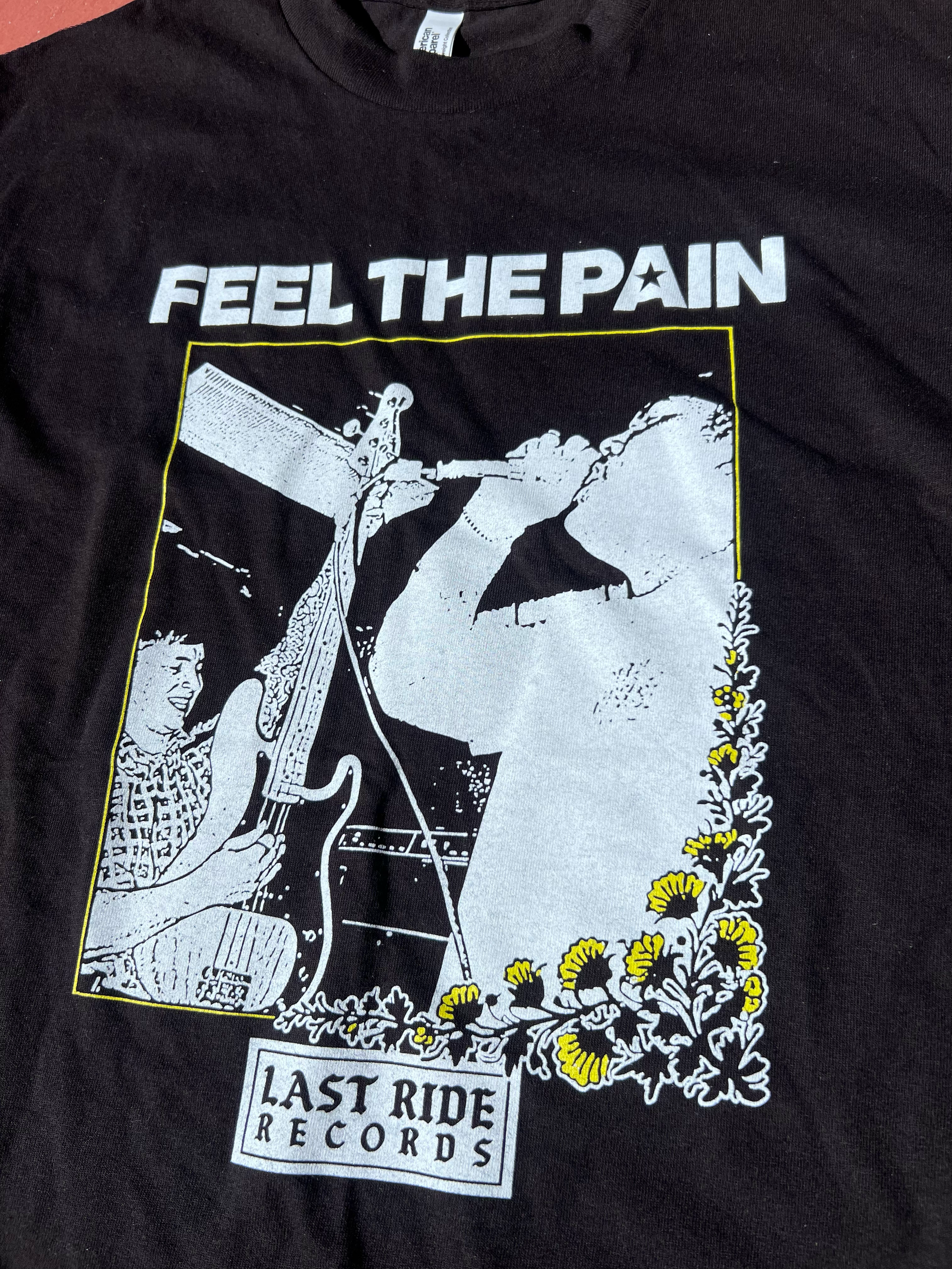 LIVE TEE CLOSE.png