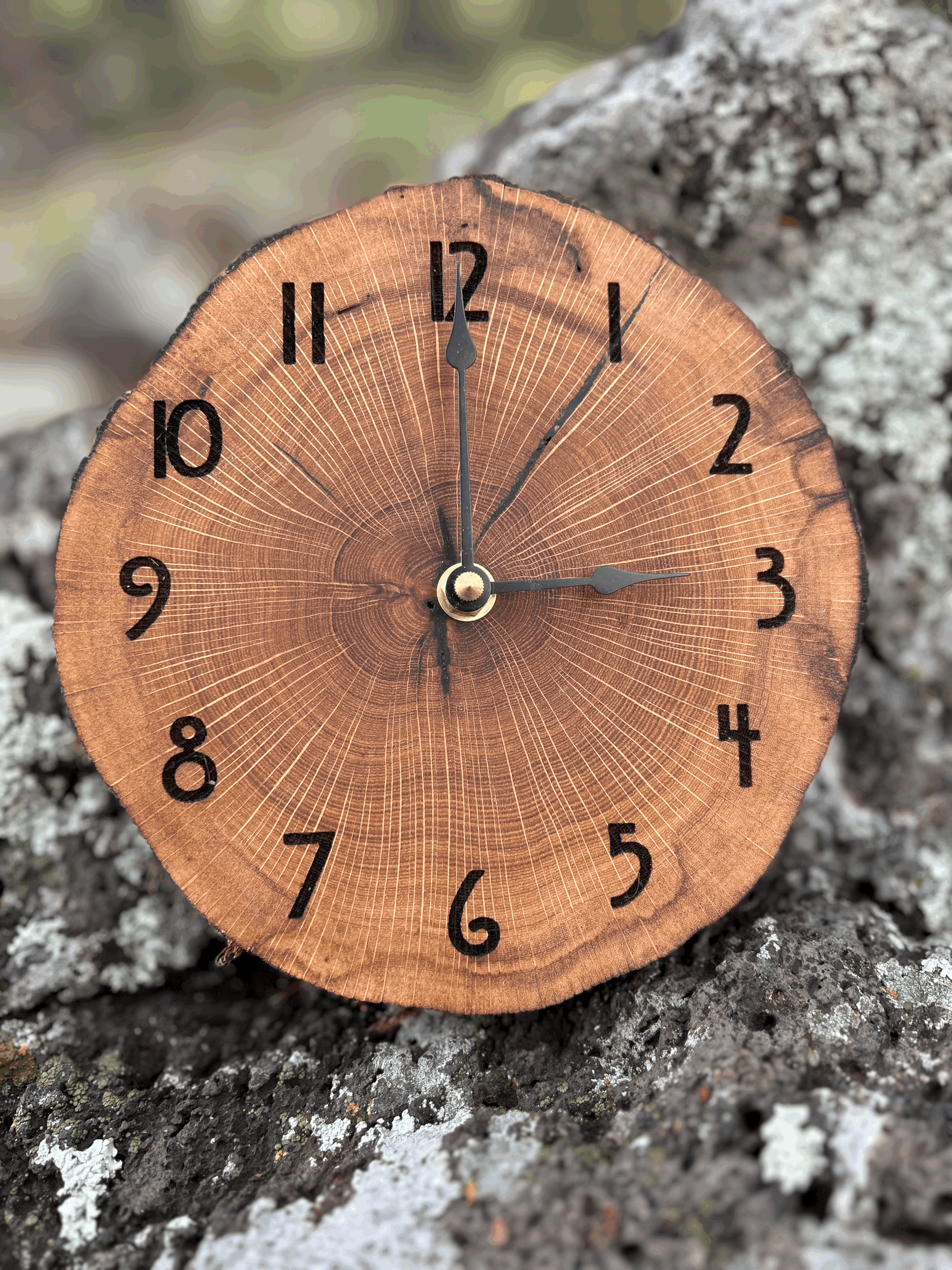 Live Edge Gambel Oak Clock