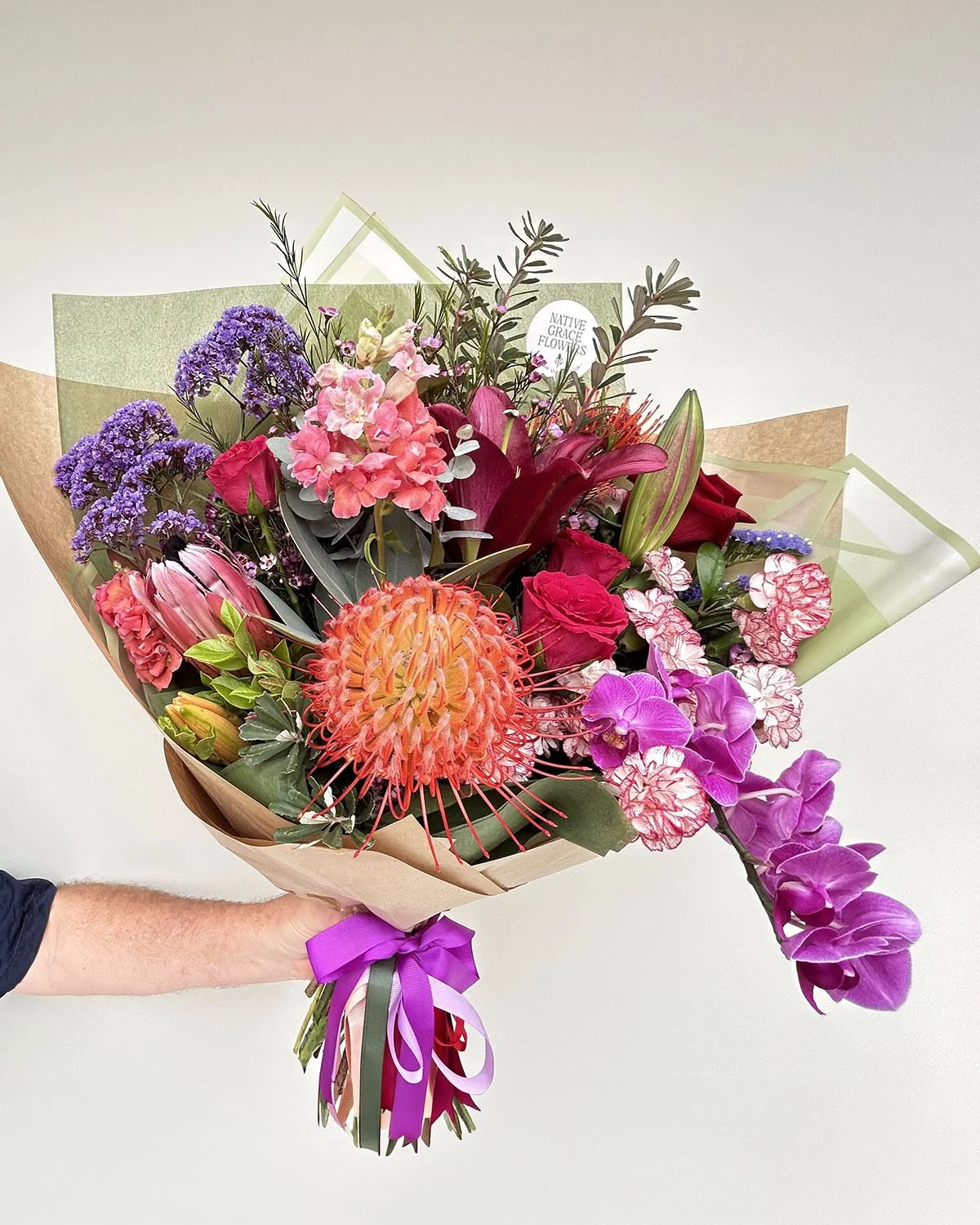 florists-choice-large-wrapped-bouquet-FloristGrandWrapped.jpg