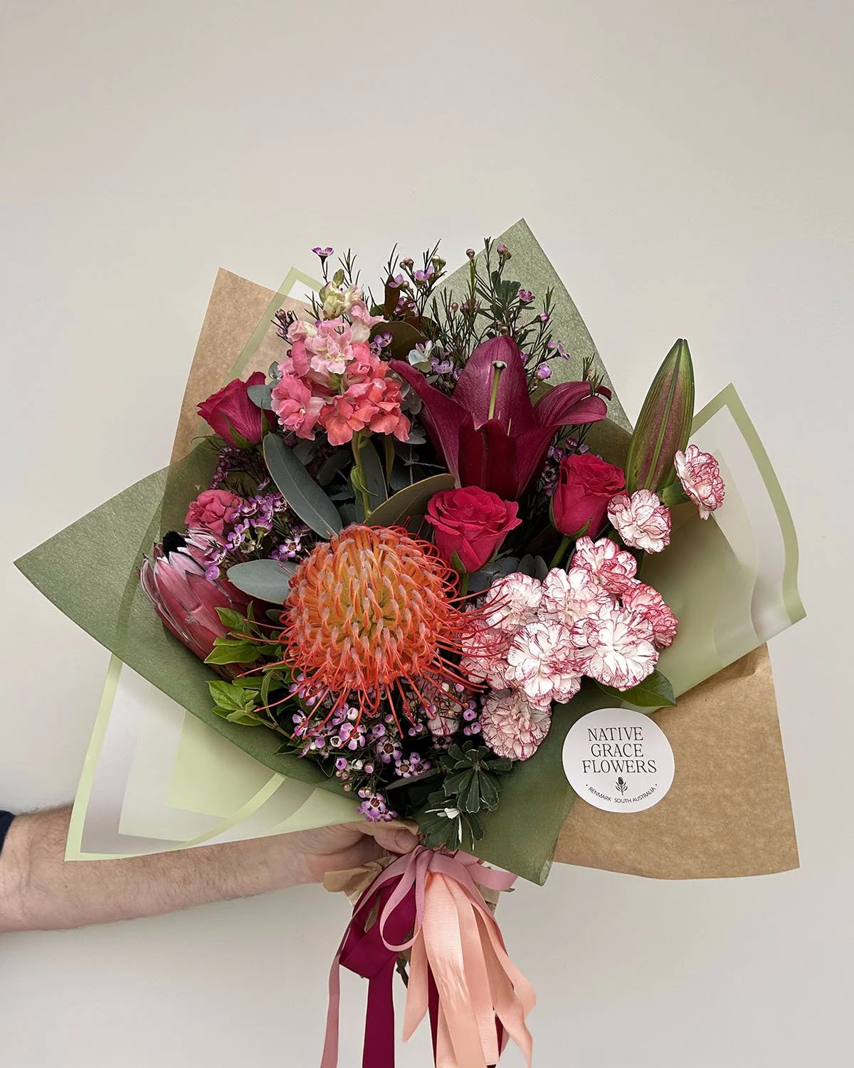 florists-choice-medium-wrapped-bouquet-FloristSignatureWrapped.jpg