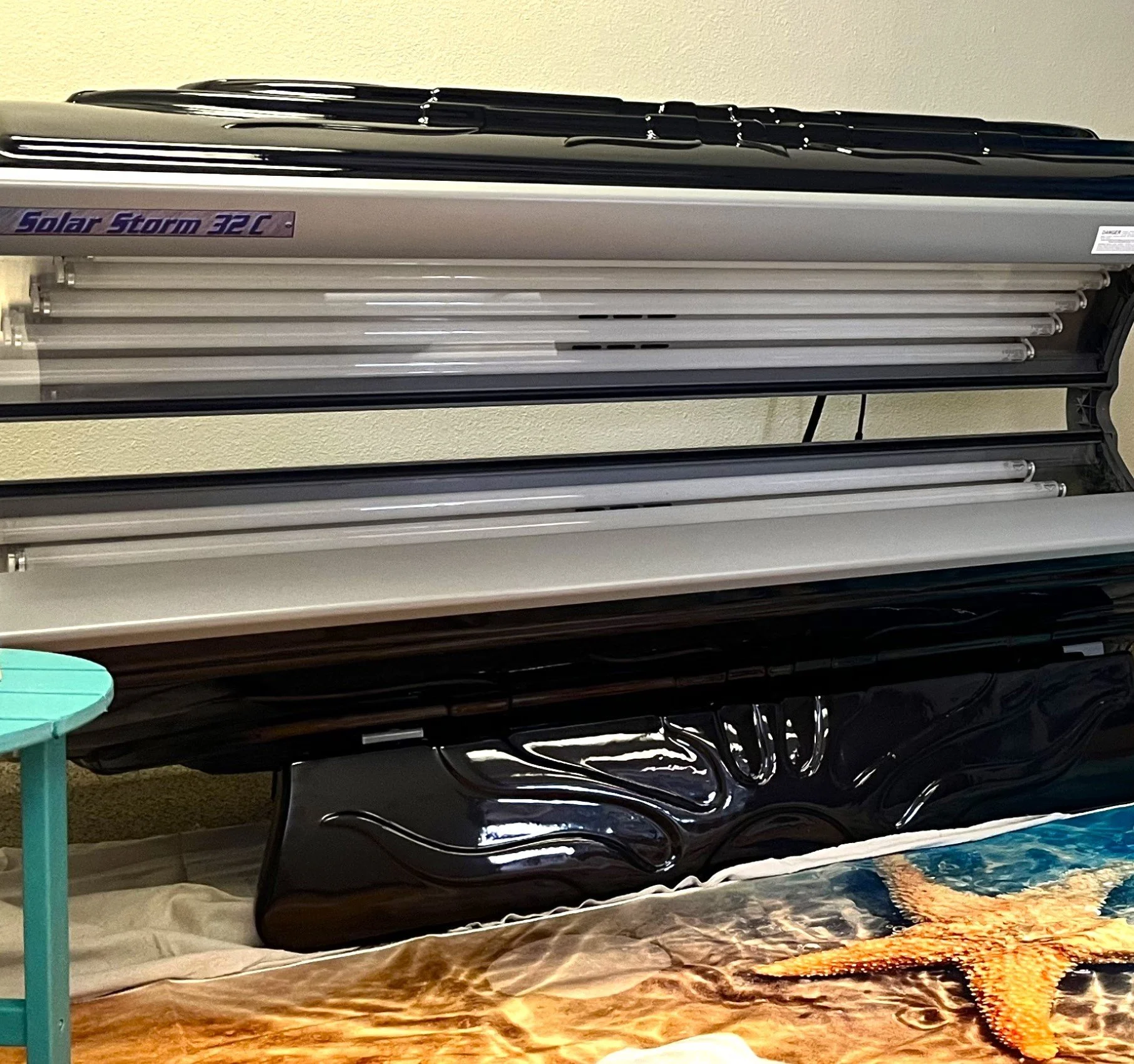 Level Three UV Tanning Bed