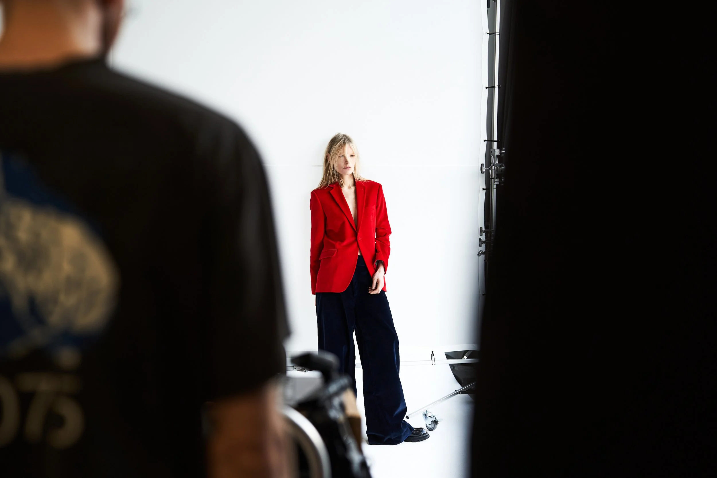 BTS of Kirsten Owen for Vogue Portugal 