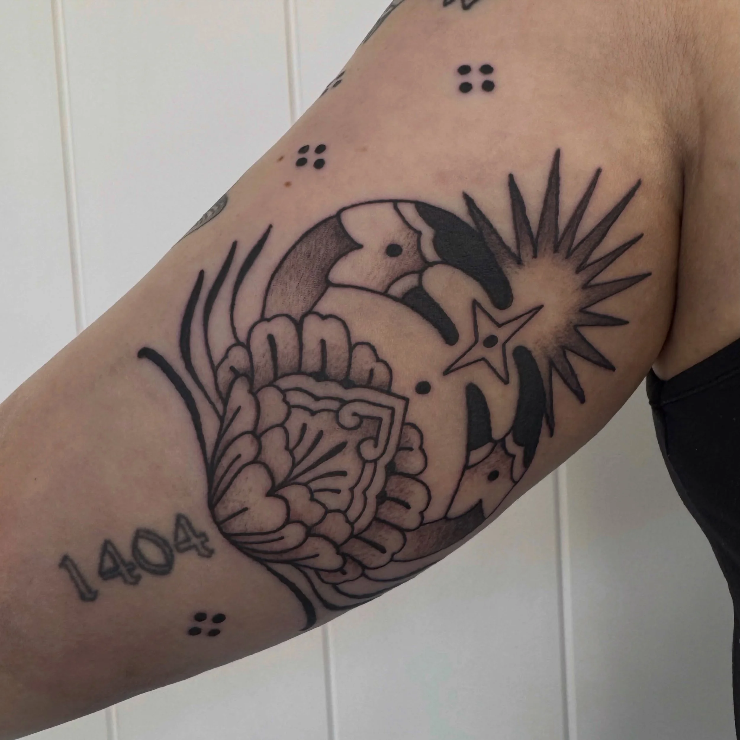 My crab drawing for Candice 🌞 
Thanks always for your trust darling heart! 
&bull;
&bull;
&bull;
&bull;
&bull;
#ornamentaltattoo #crabtattoo #folktattoo #traditionaltattoo #mehnditattoo