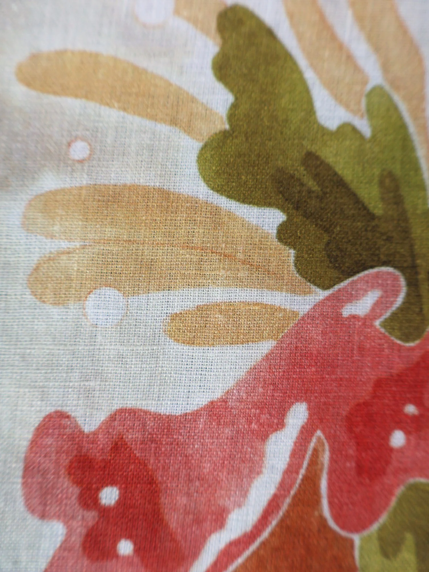 linen fabric hand-painted print Floral Islands Ellen van Engelen