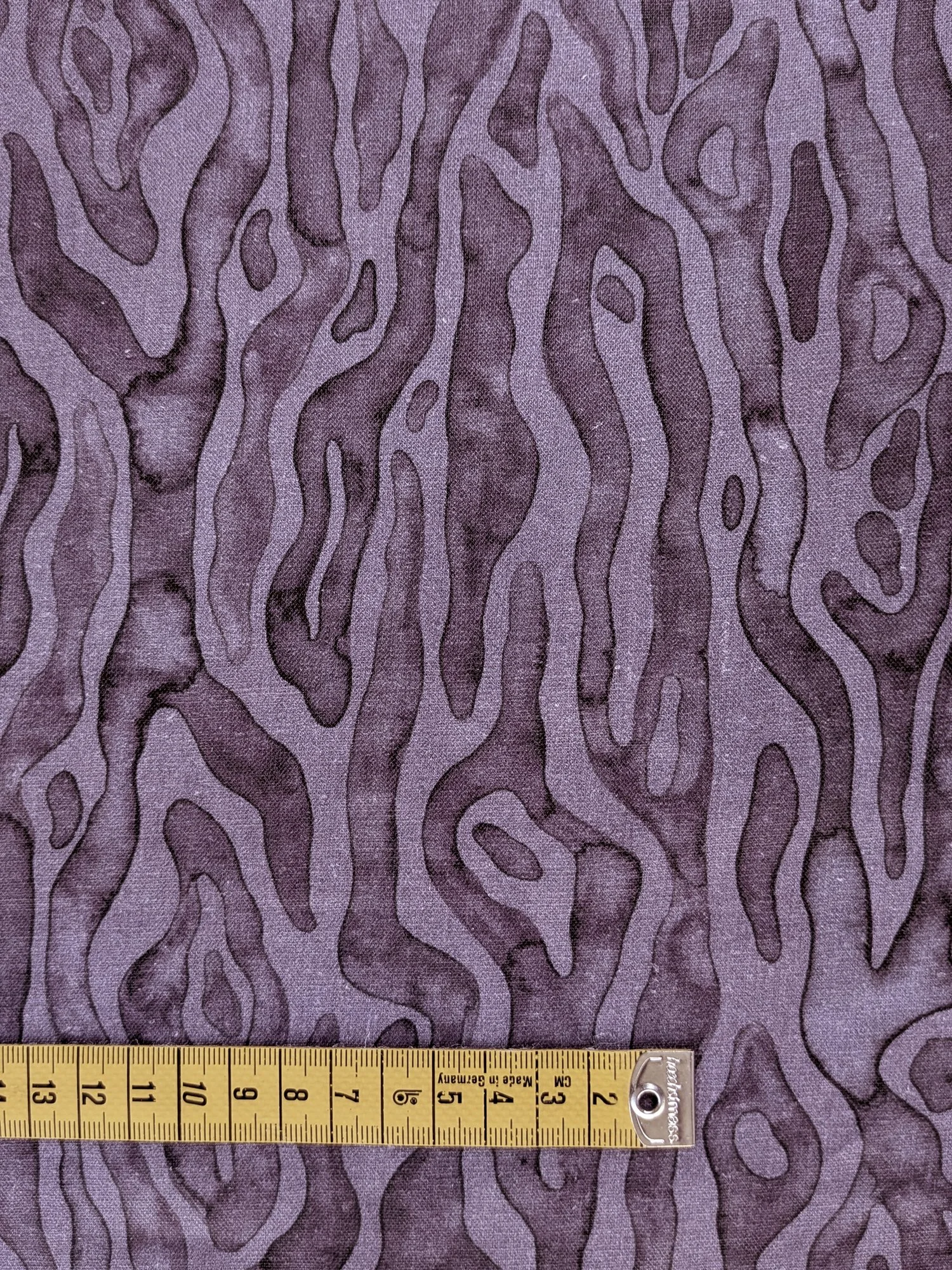 linen fabric hand-painted print Moiré Mauve Ellen van Engelen