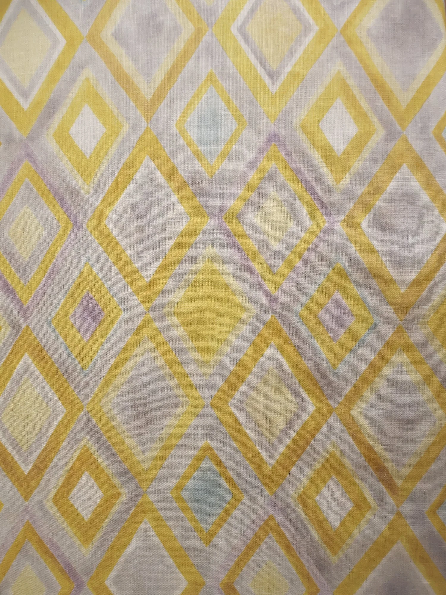 linen fabric hand-painted print Vague Diamonds Ellen van Engelen