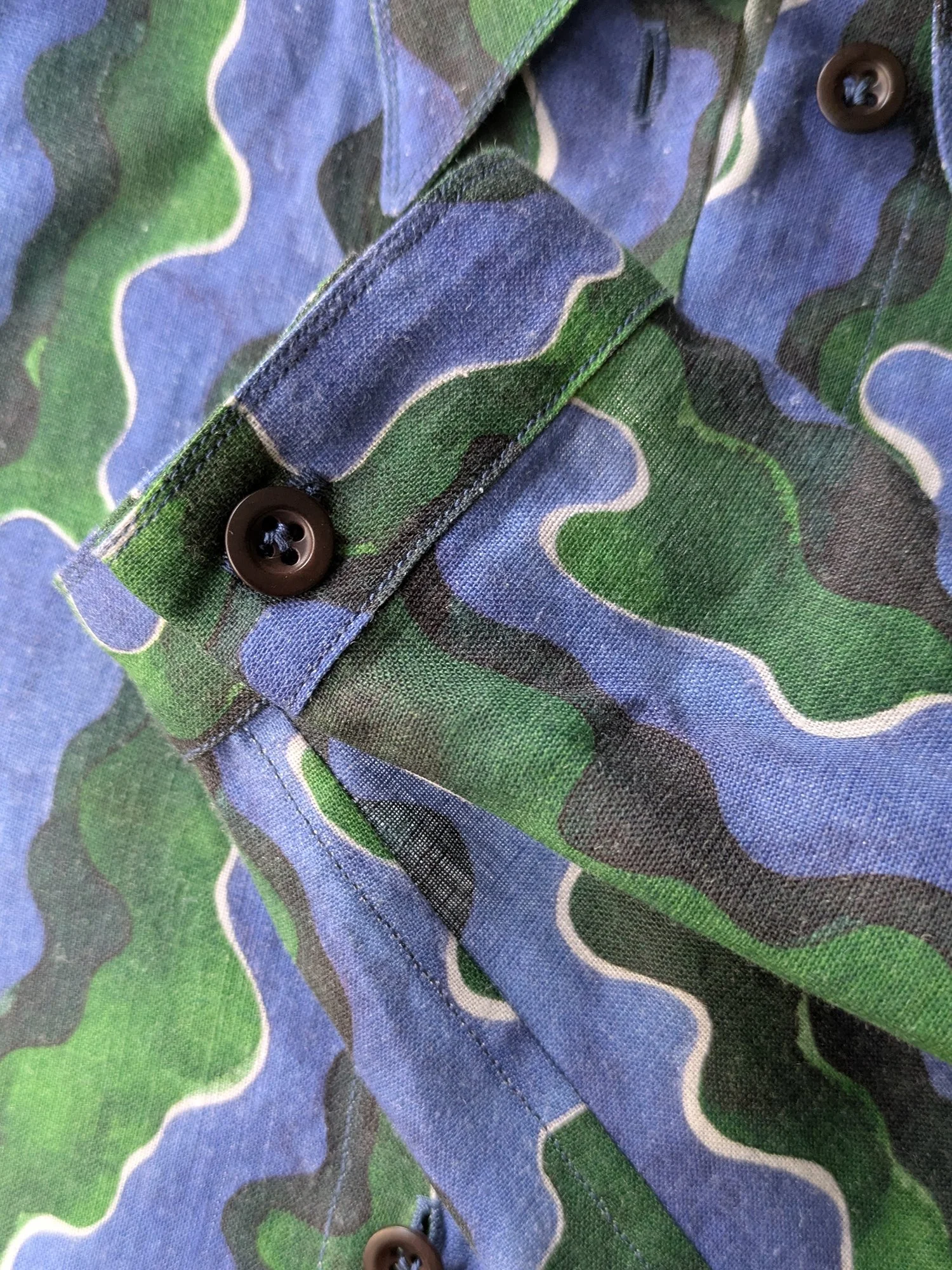 Linen shirt hand-painted print Ellen van Engelen