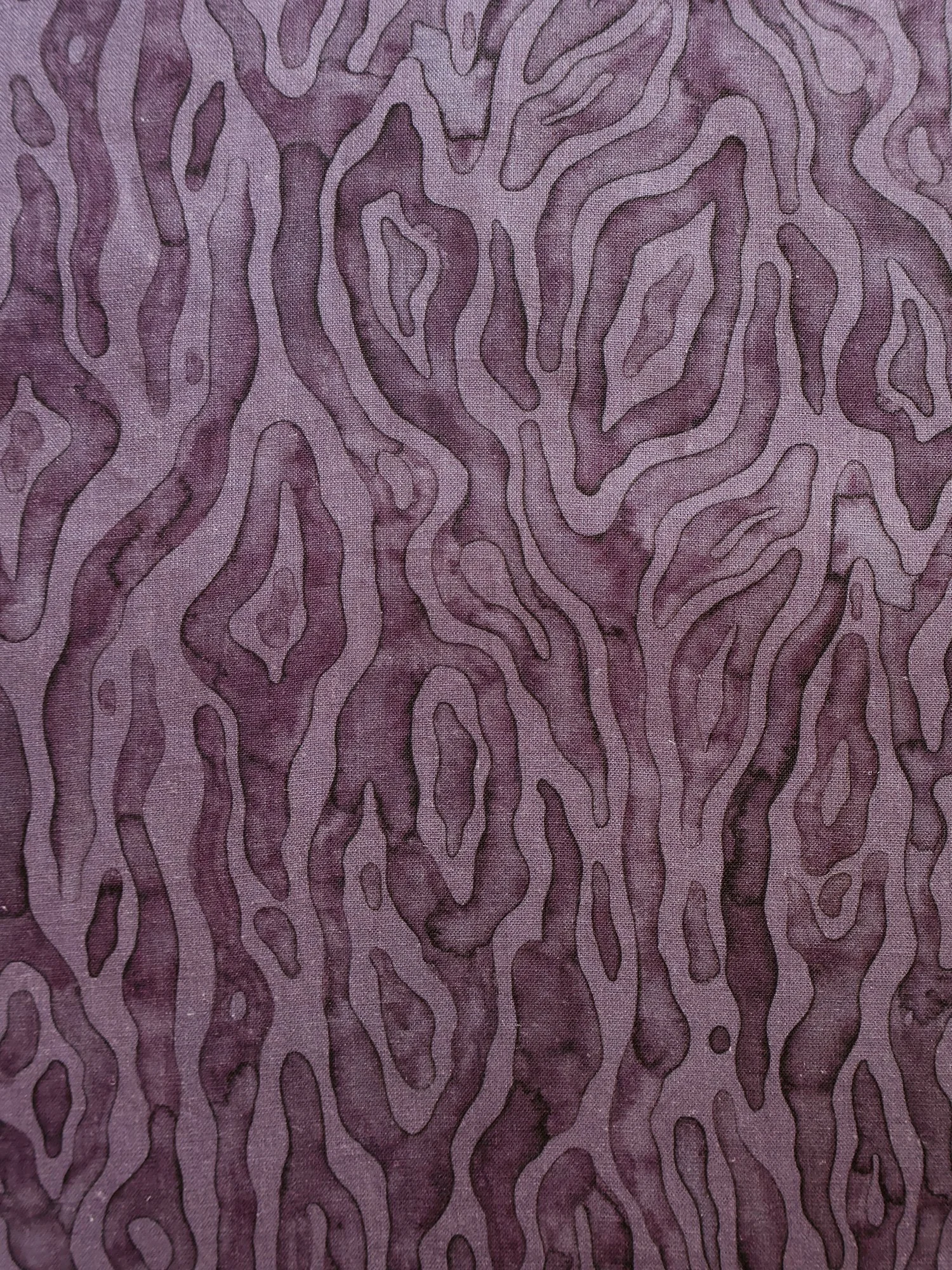 100% linen, print, moiré mauve, hand-painted