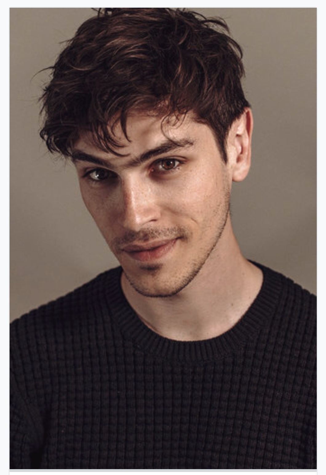 25-amaury-baudoin-main.jpg