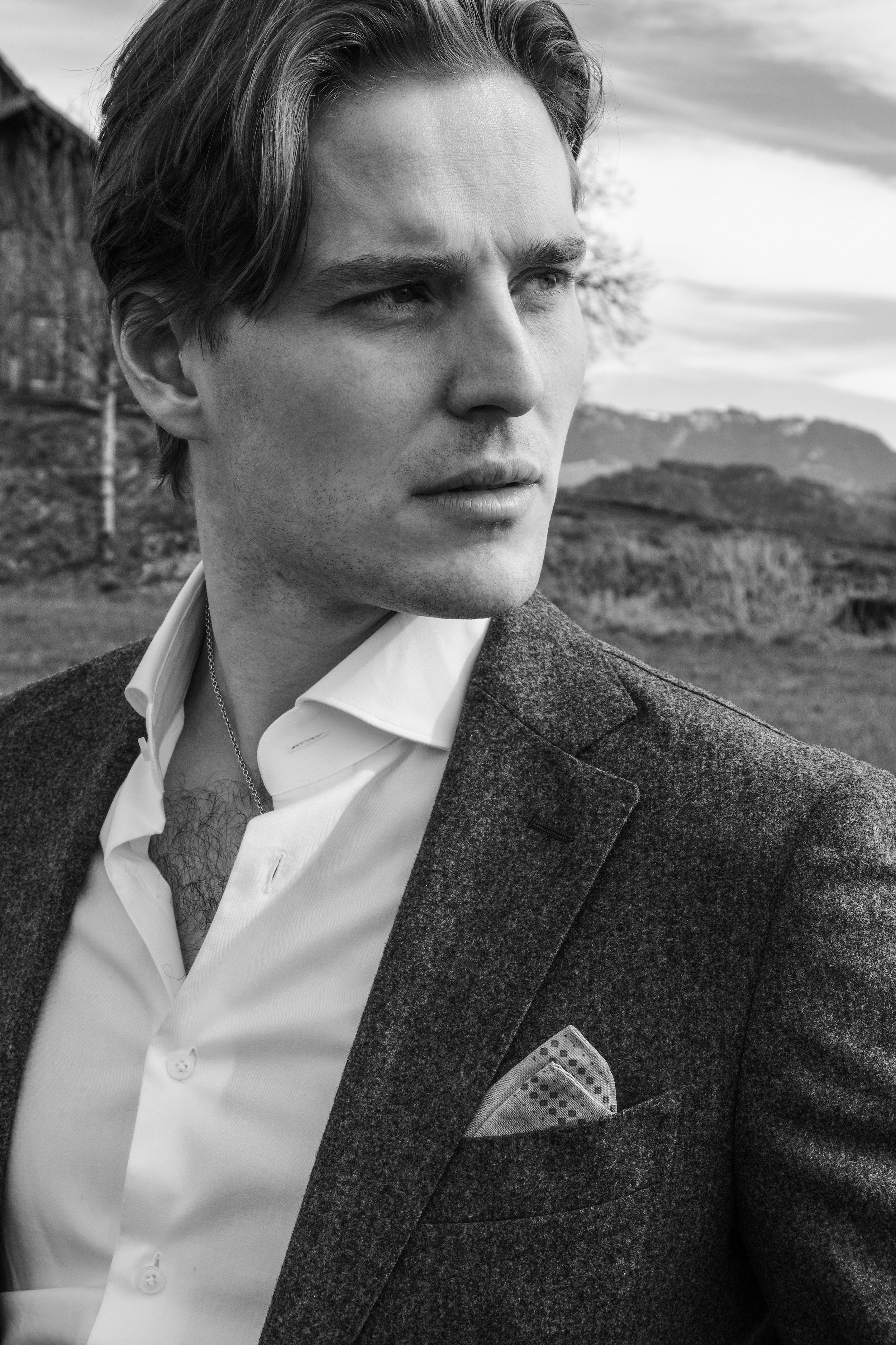 4-benjamin-aston-main.jpg