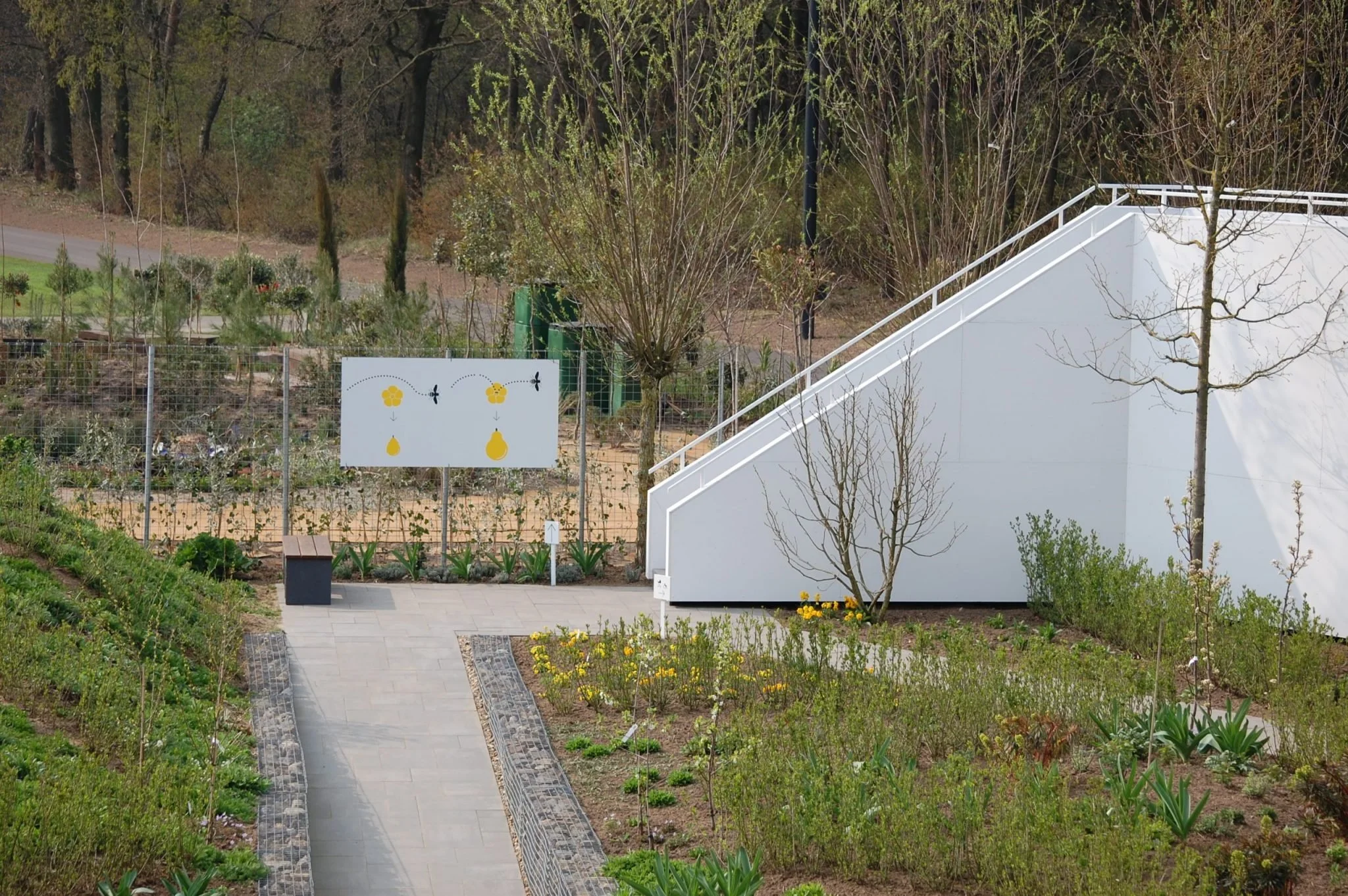 Be a Bee pavillion