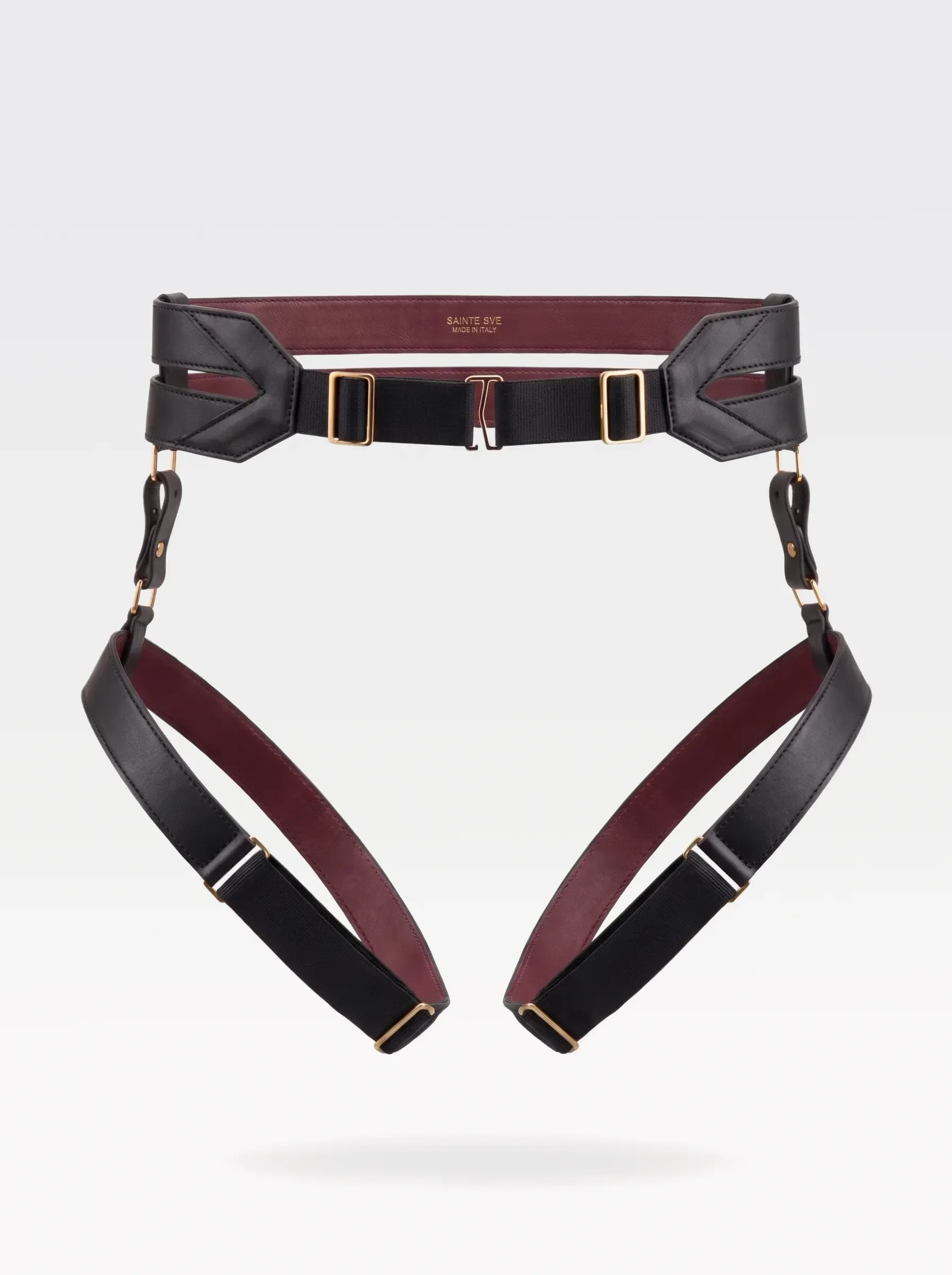 Sainte Sve Belt Plus Nappa in black nappa lambskin with burgundy nappa lambskin lining and 24K gold-plated brass hardware, back view
