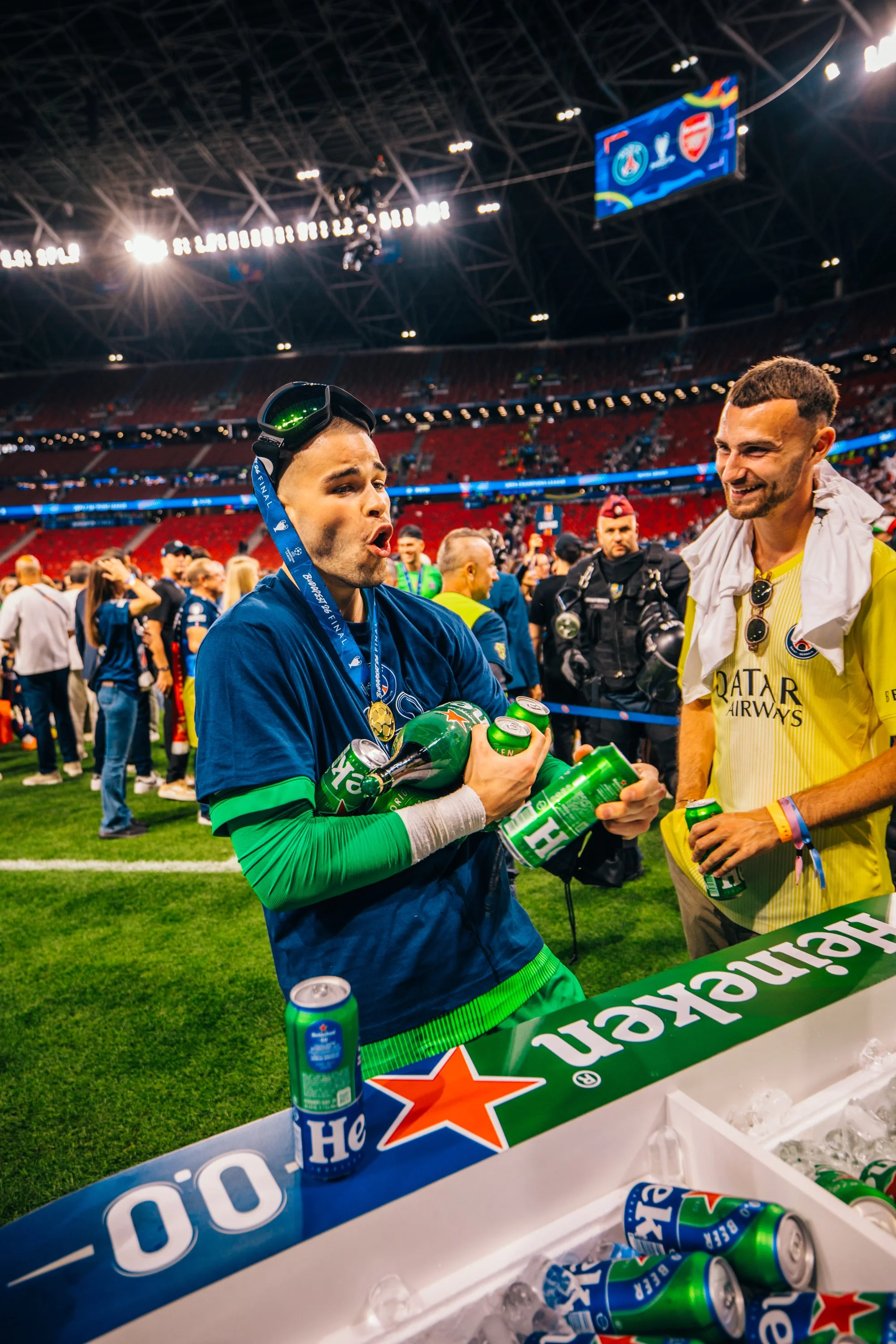 UCLBudapest_Heineken_SetVexy_SVC_4431.jpg