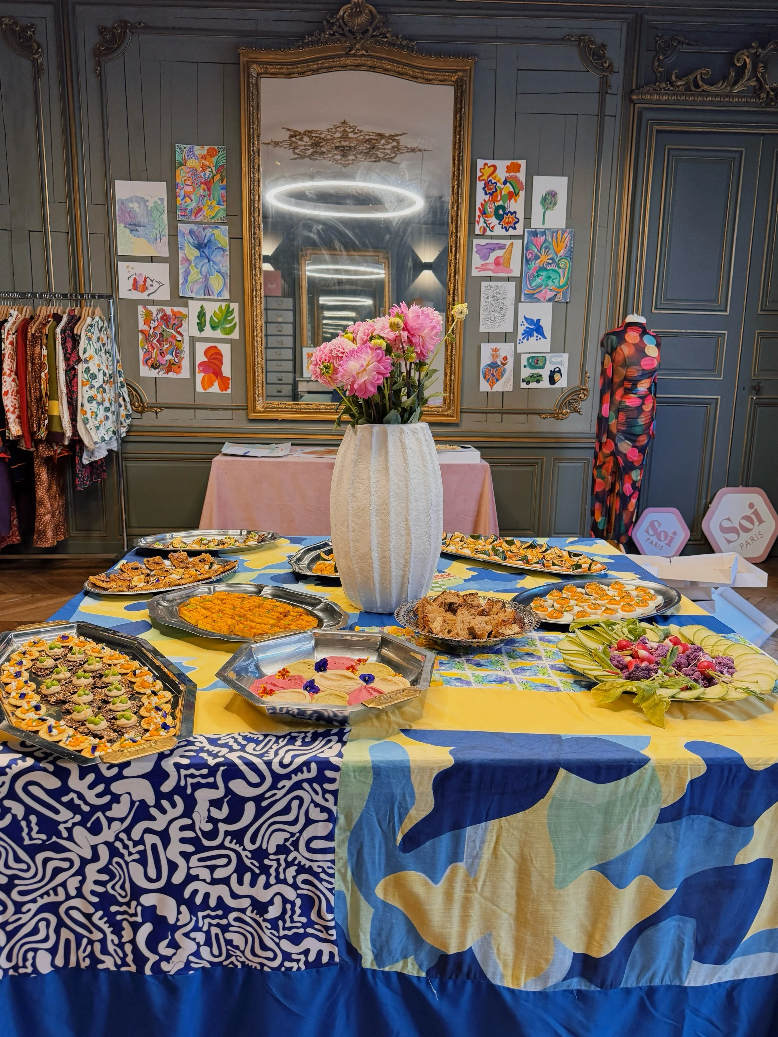 Cette semaine, j&rsquo;ai eu la chance de m&rsquo;occuper du catering des 10 ans de @soiparis , qui r&eacute;unissait ses plus fid&egrave;les clientes pour l&rsquo;occasion !

Un vrai plaisir de voir mes bouch&eacute;es prendre place dans cet univers